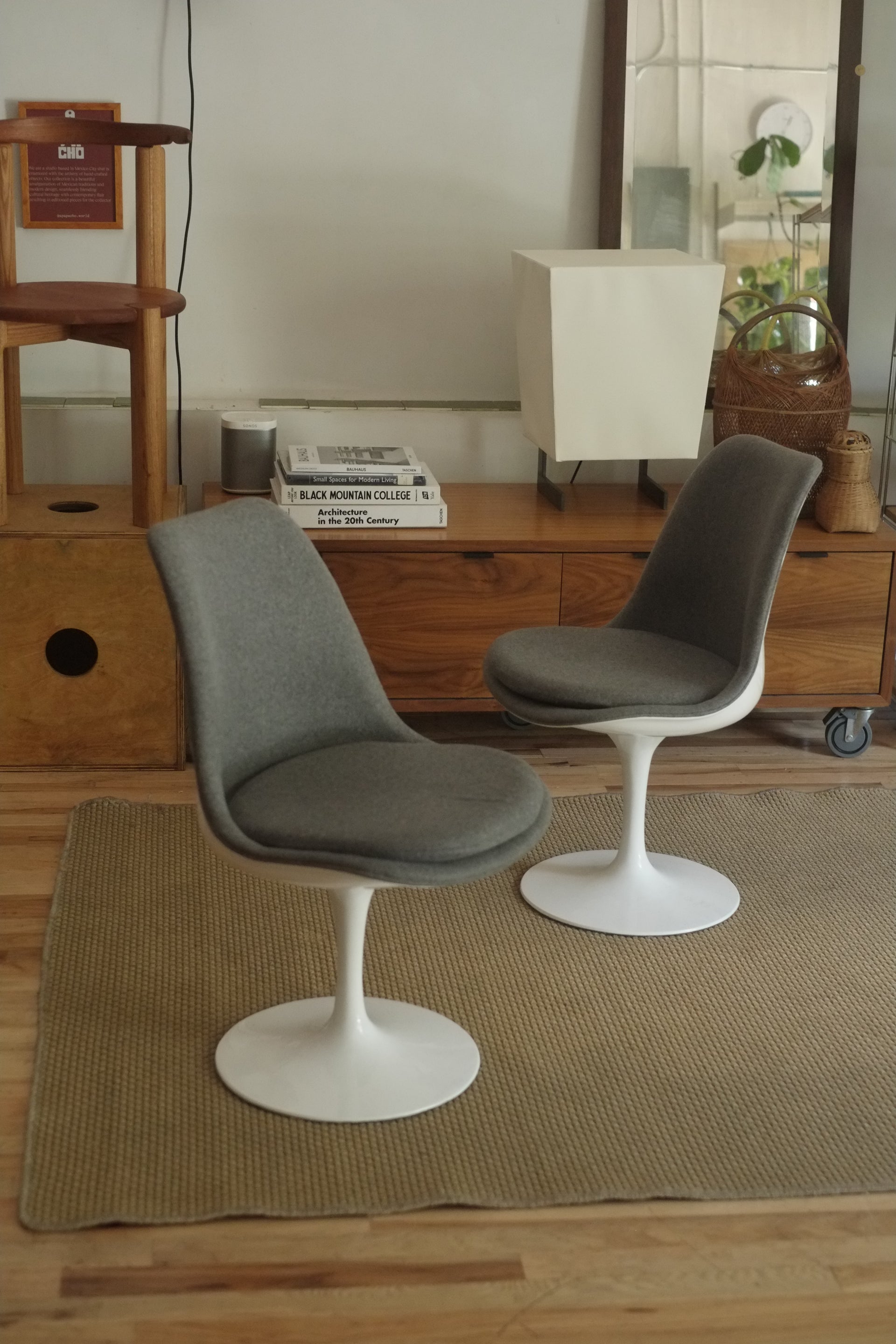 Saarinen Tulip Side Chairs by Eero Saarinen for Knoll
