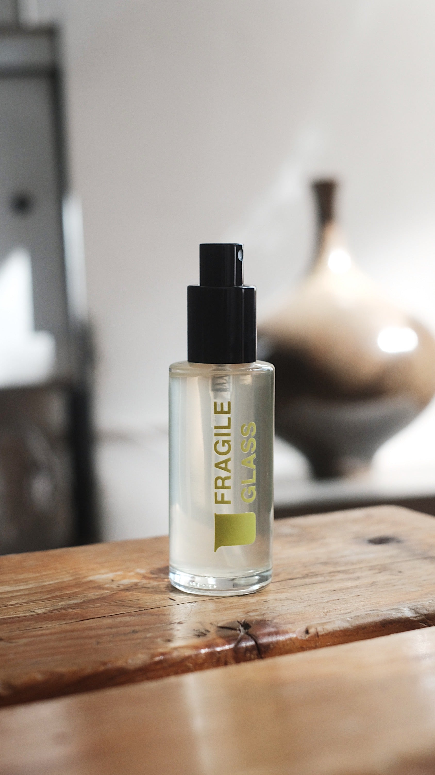 FRAGILE GLASS 'INTERIOR SPRAY #1'