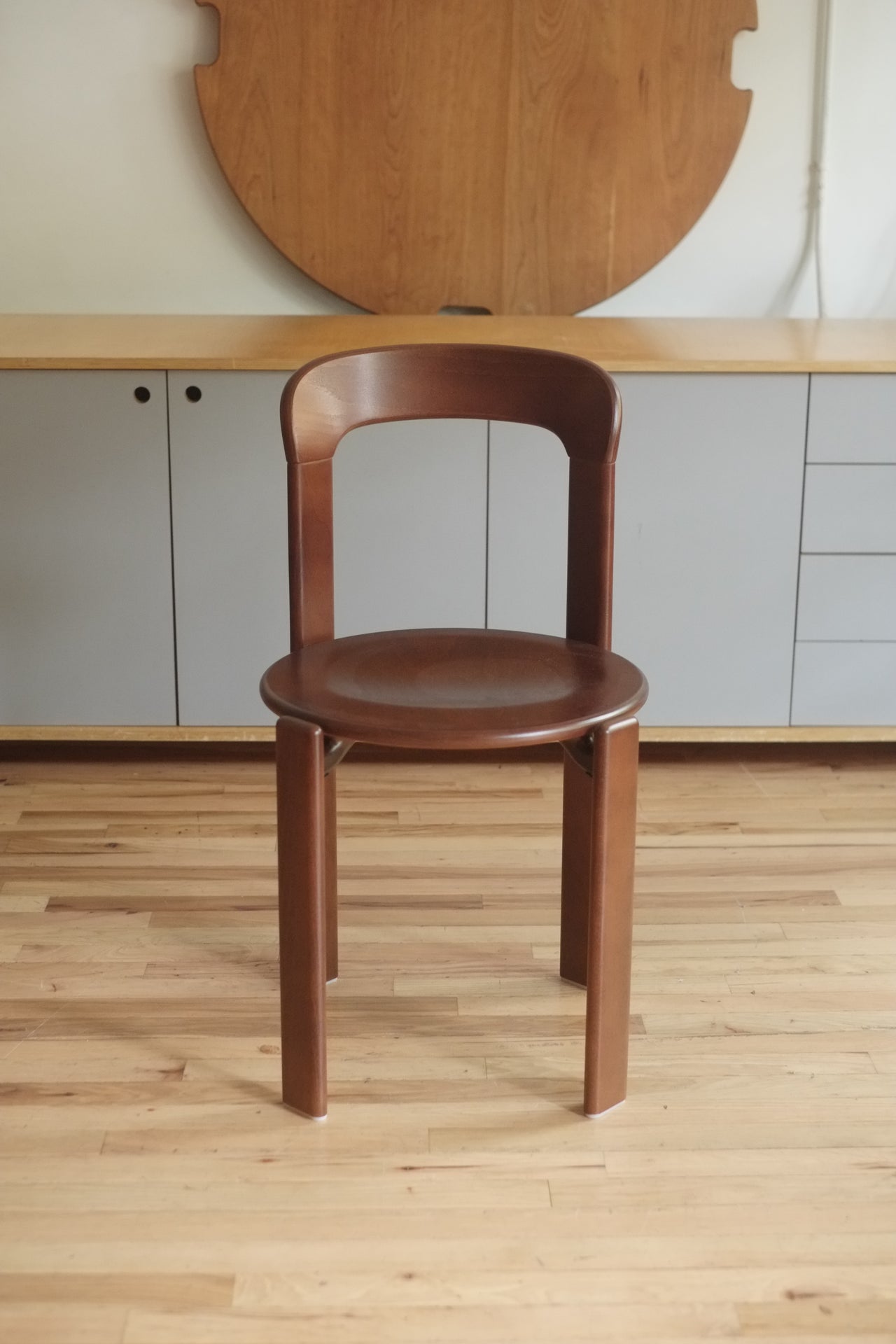 RENT: Bruno Rey Chair