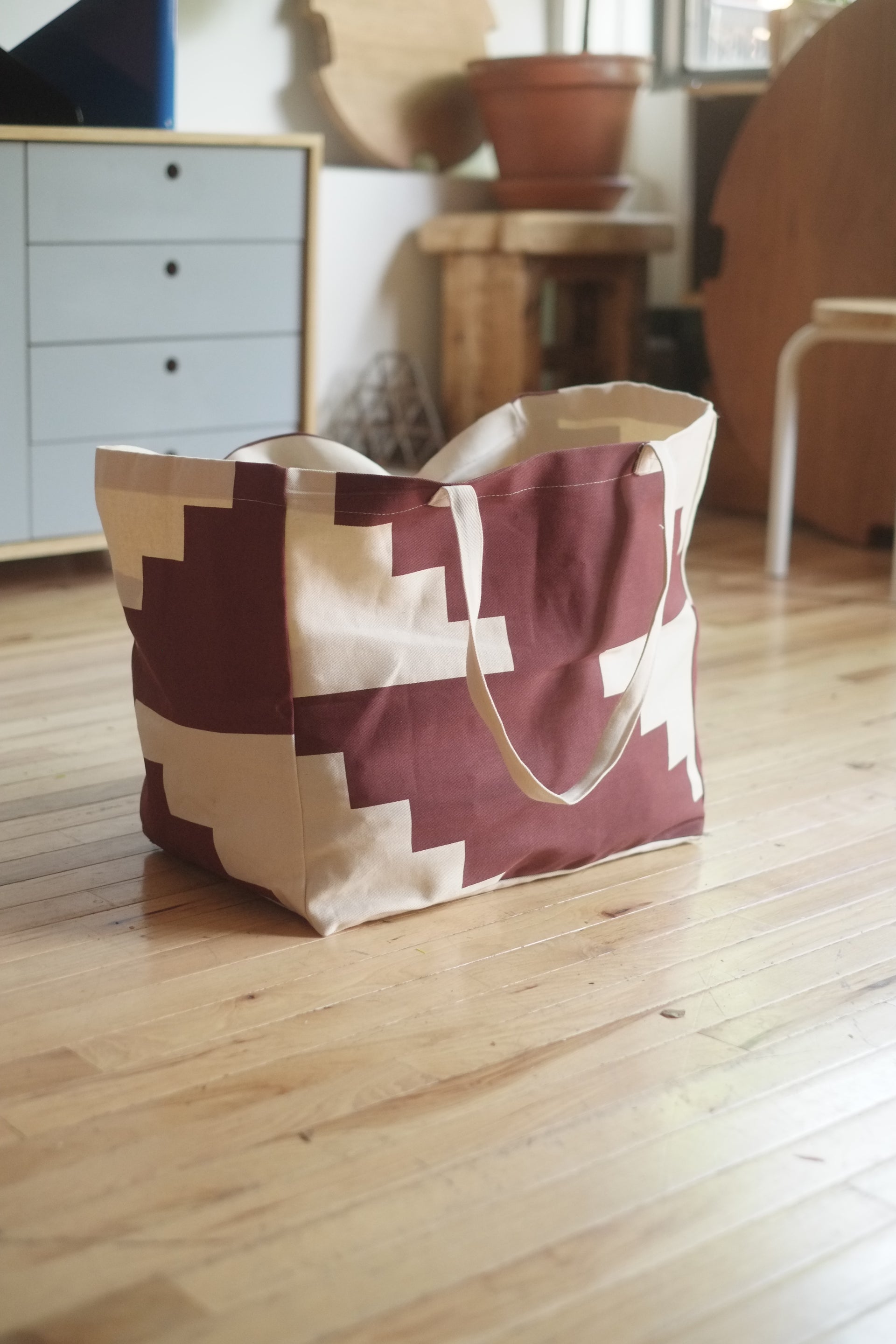 Large Tote from Apapacho Ceramics