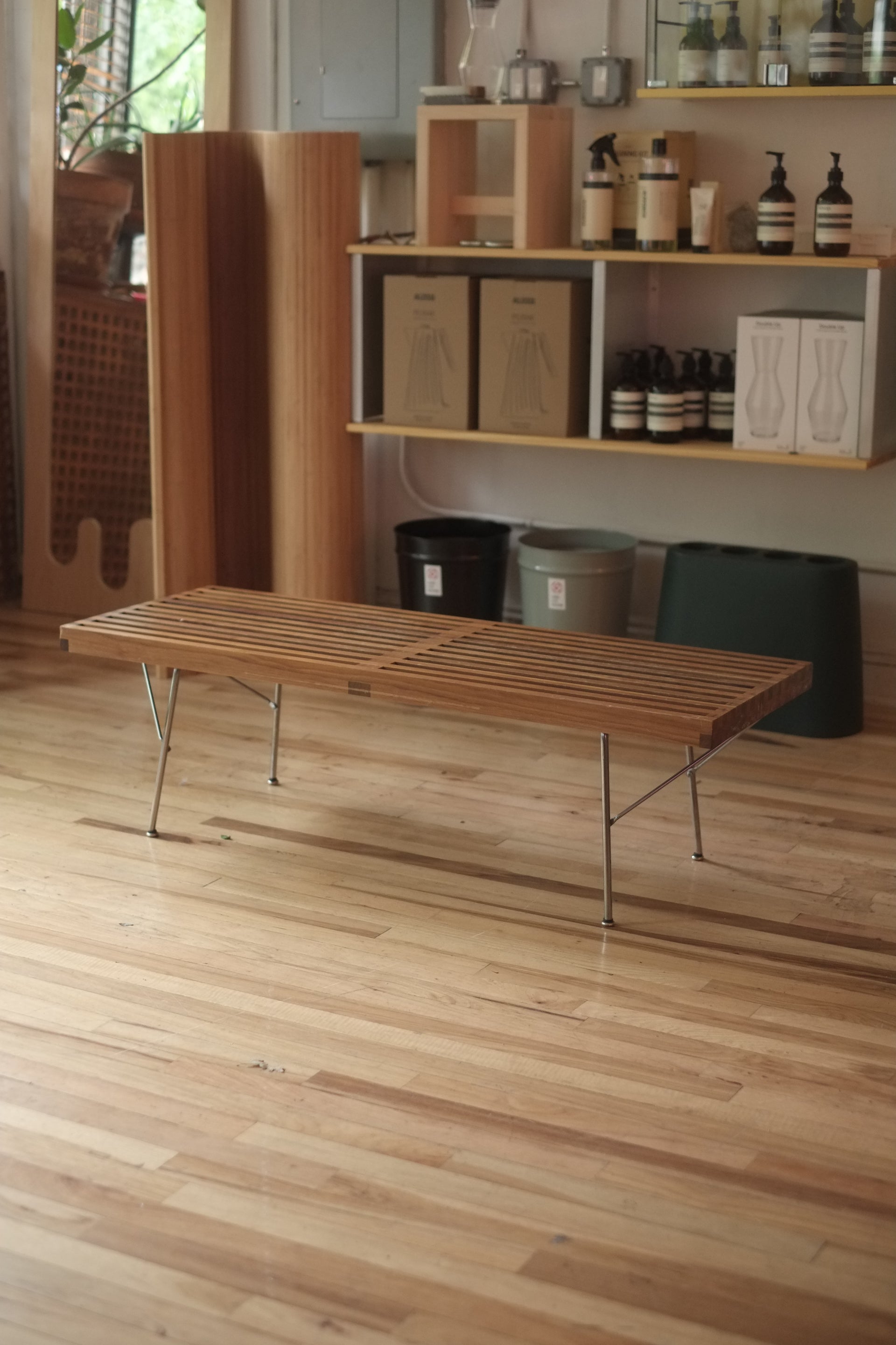 Nelson Platform Bench by Herman Miller