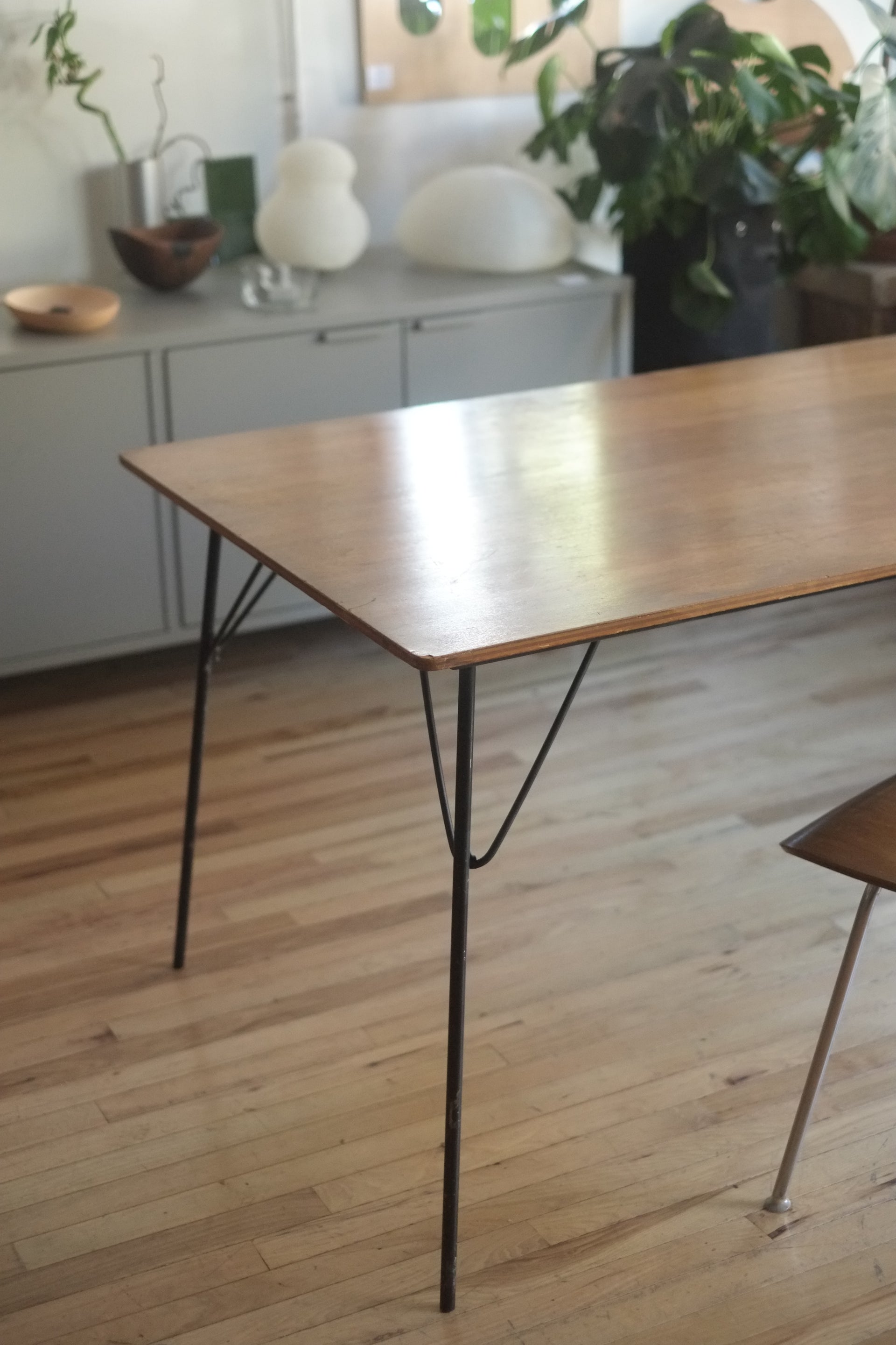 Rare Eames Plywood “Drop Leg” DTM Table Pre 1964