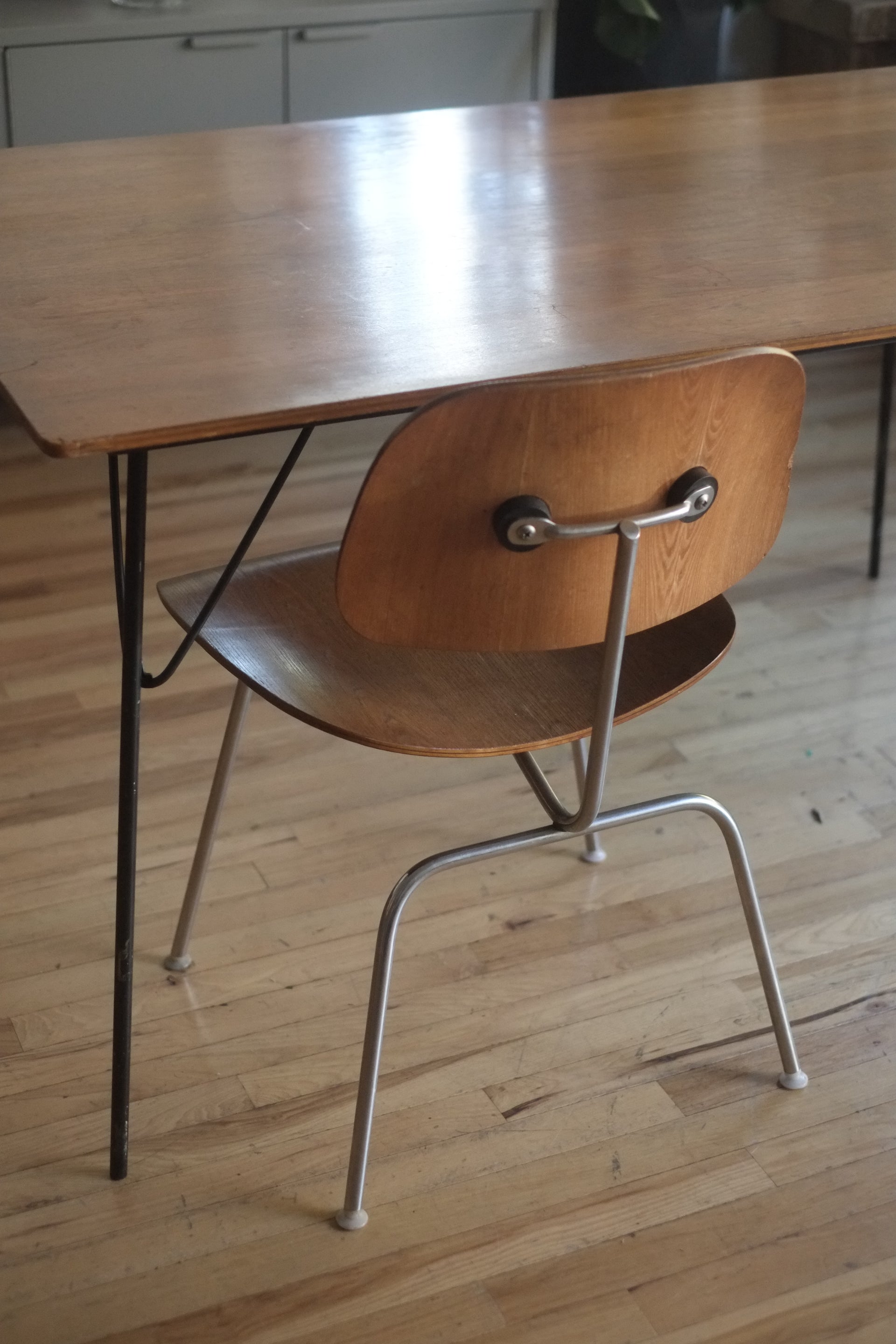 Rare Eames Plywood “Drop Leg” DTM Table Pre 1964