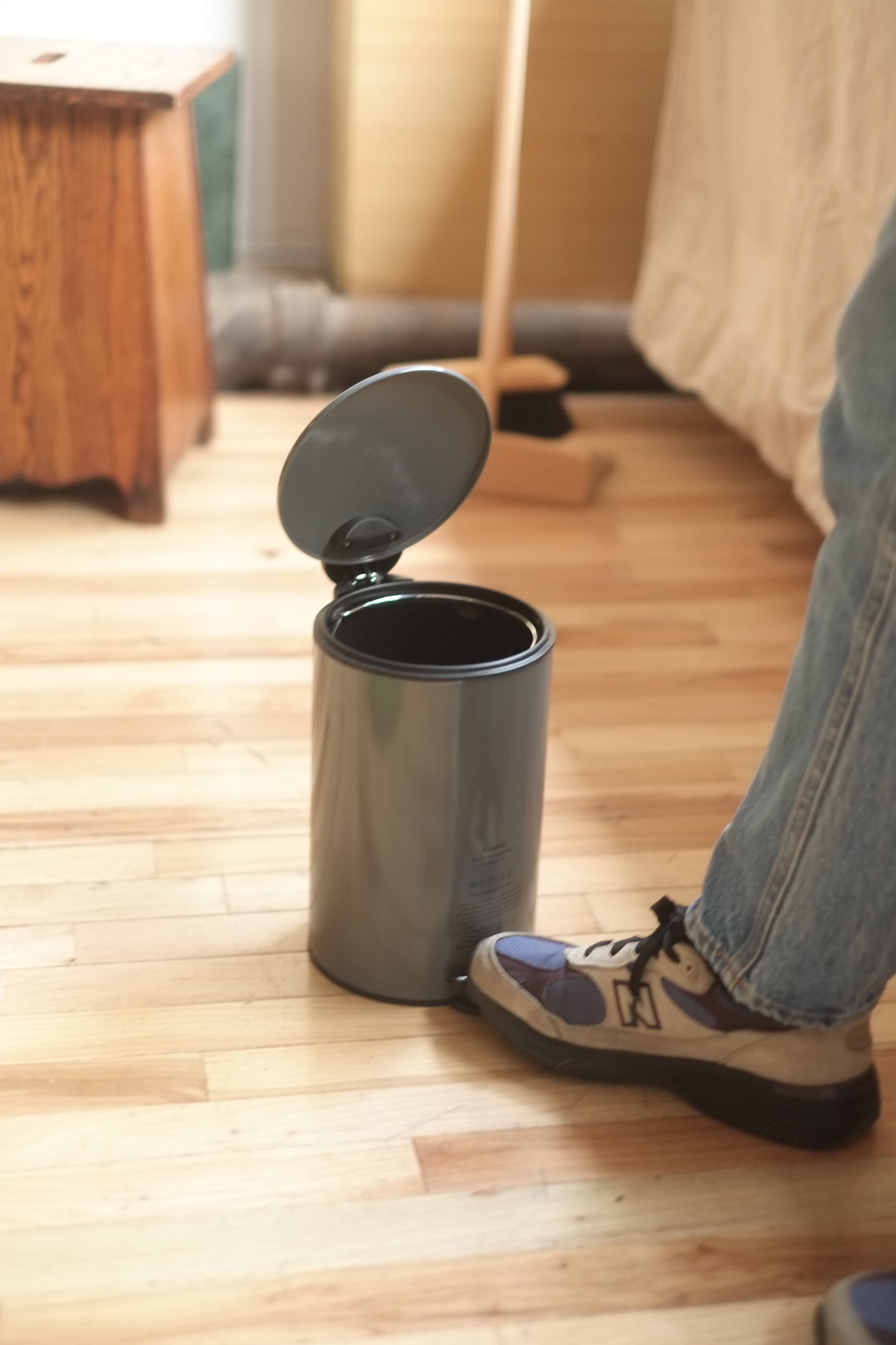 Step TRASH CAN