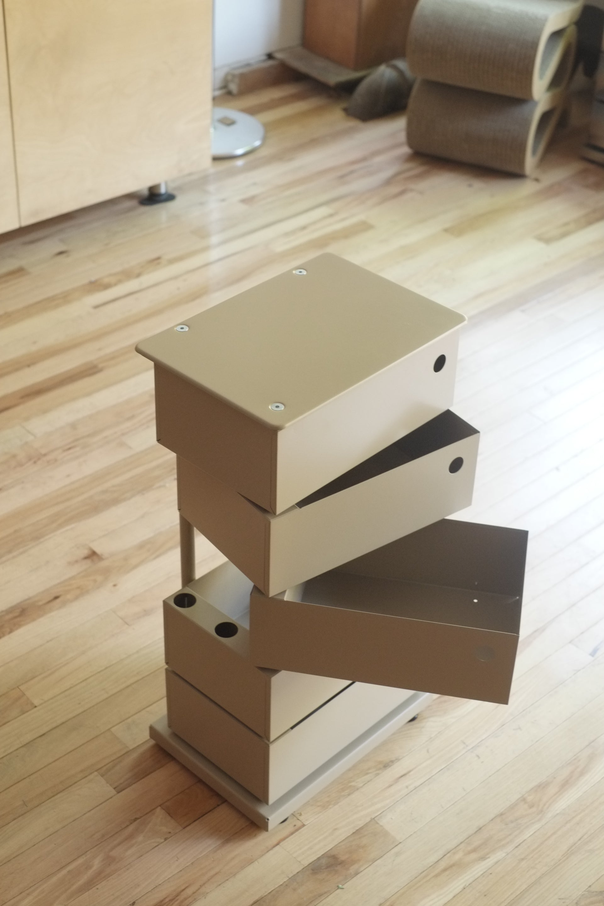 5-Drawer Pivot Cabinet (Mushroom)