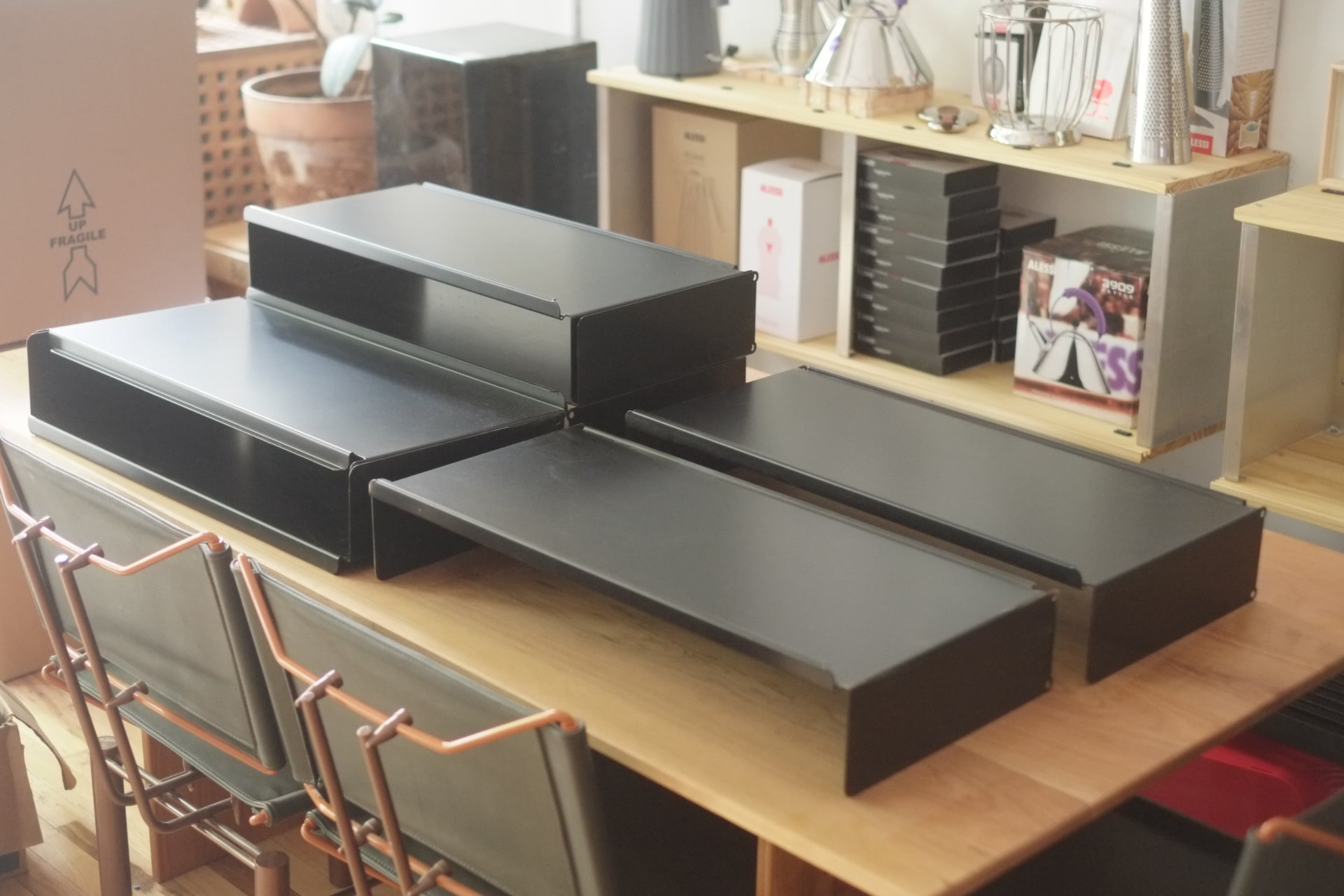 Metal shelf (black) by Dieter Rams for Vitsœ