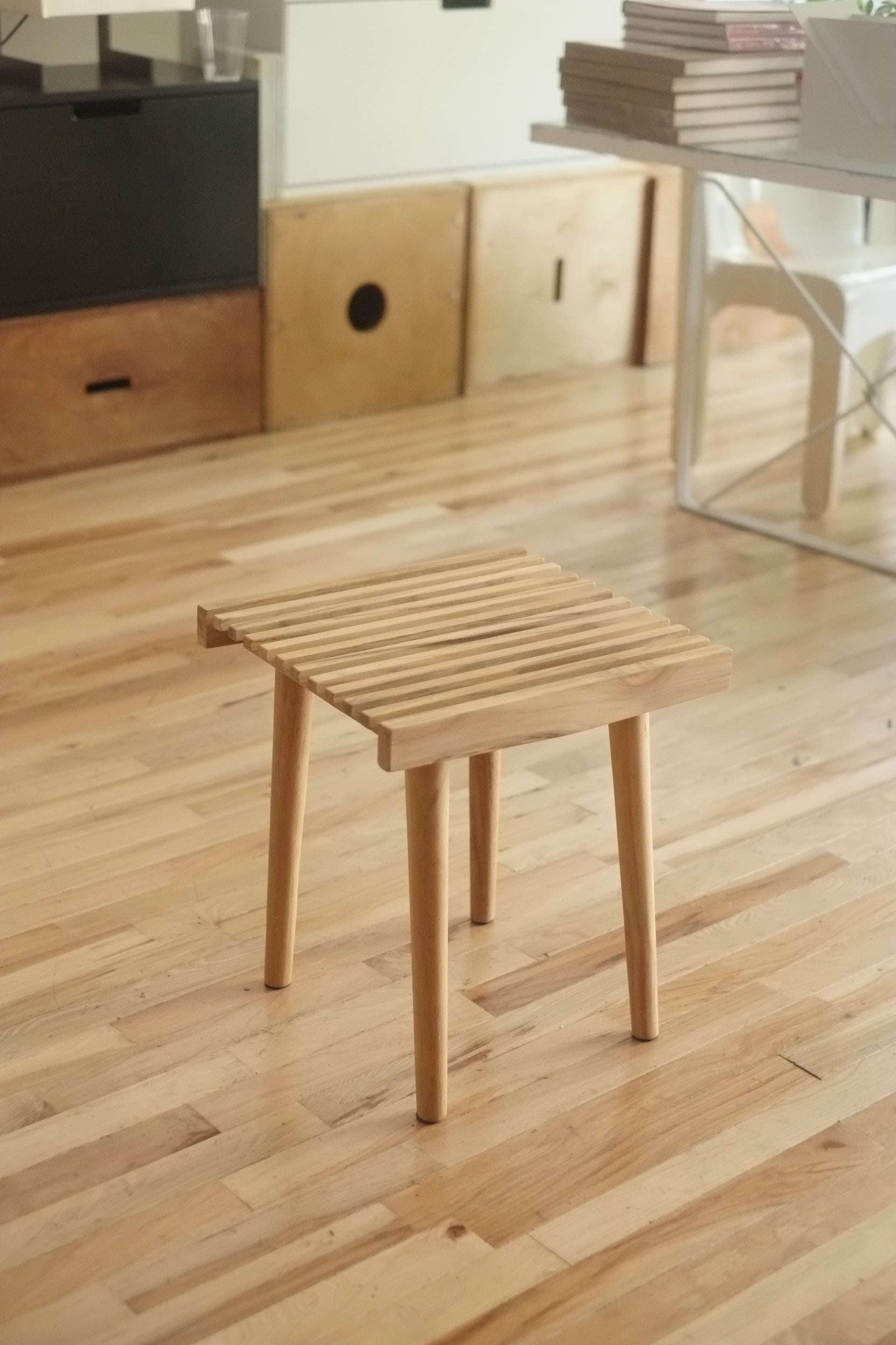Uno Ora Stool BY SPRING COPENHAGEN (TEAK)