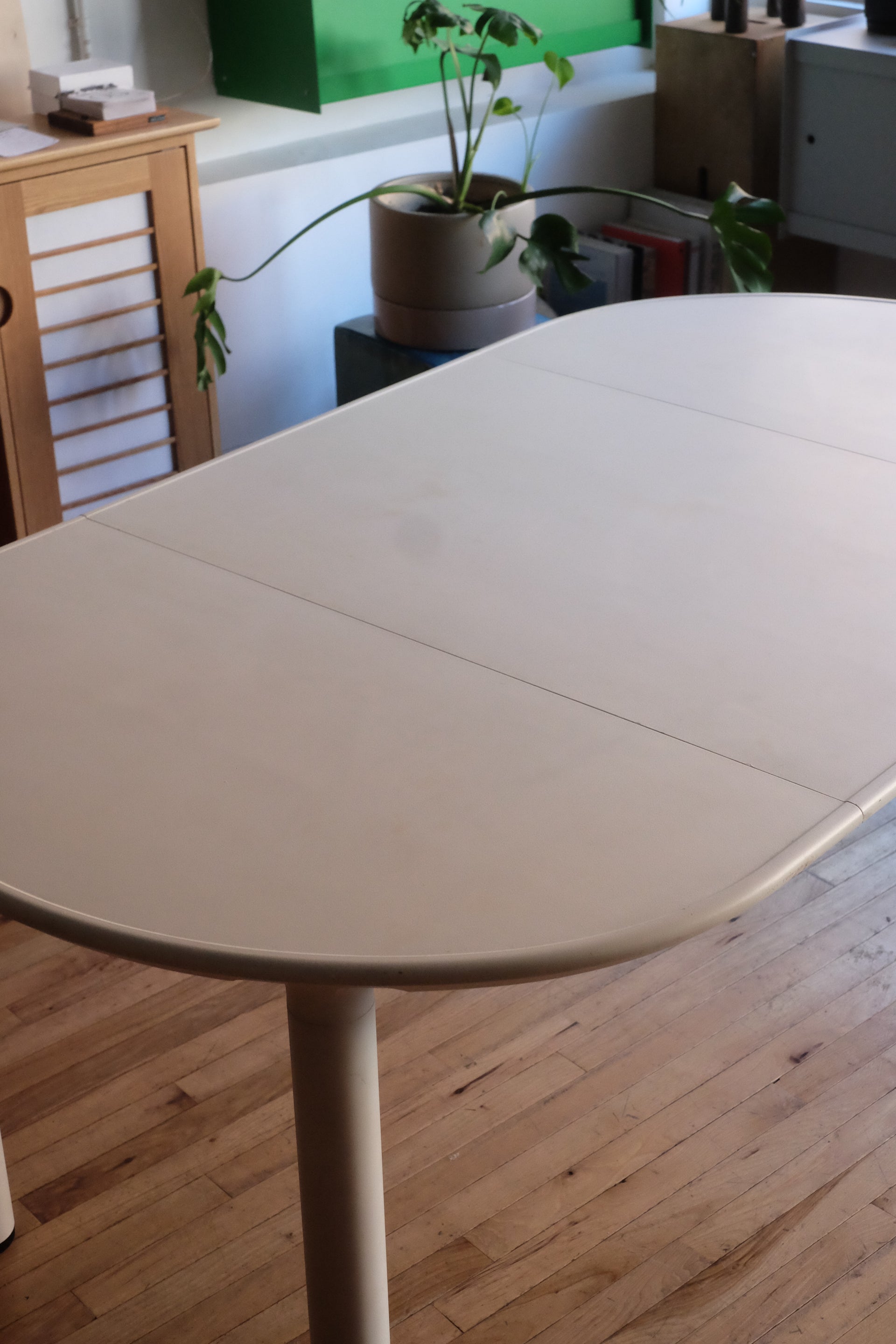 720 Extendable Table by Dieter Rams for Vitsœ