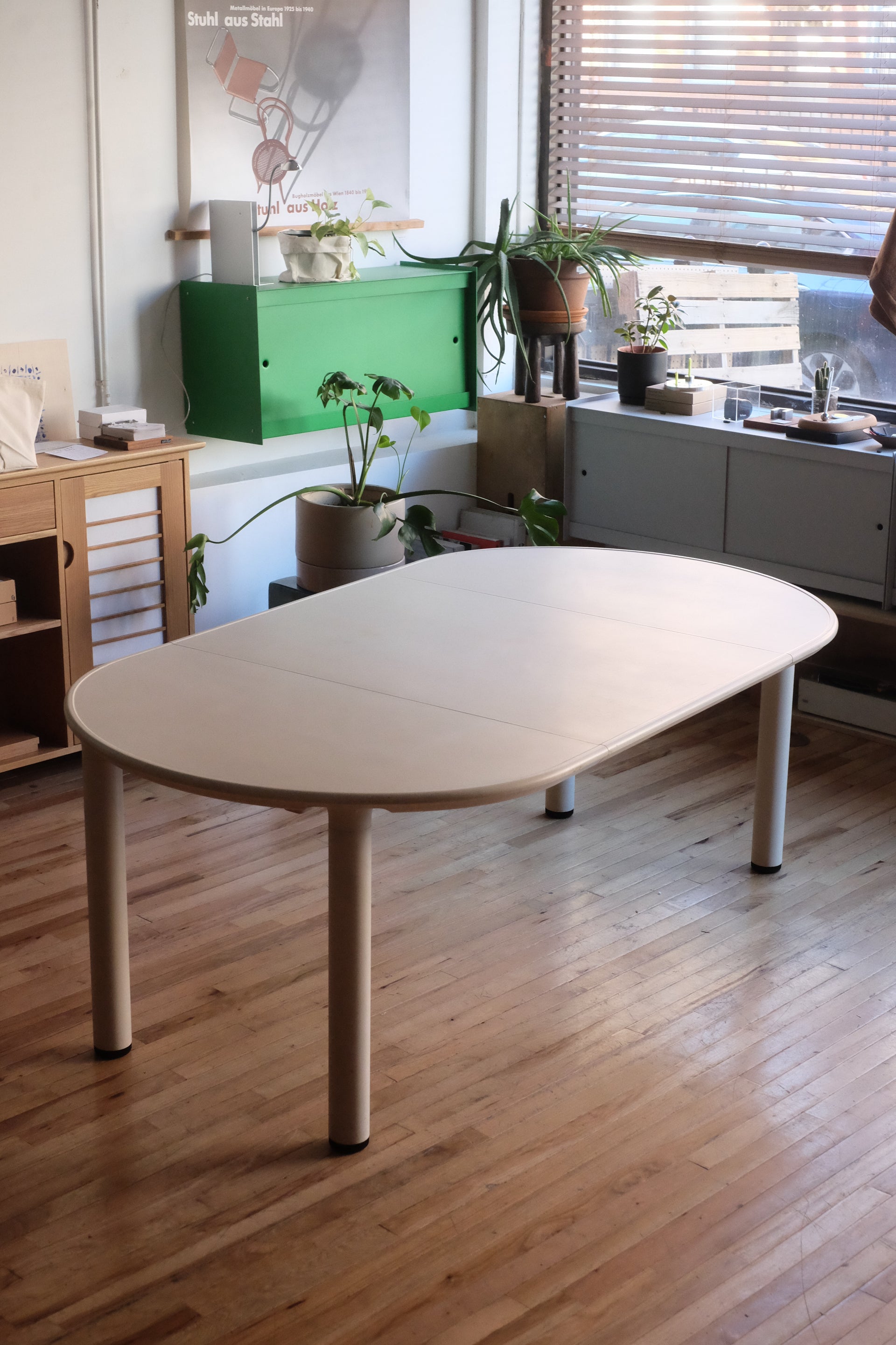 720 Extendable Table by Dieter Rams for Vitsœ