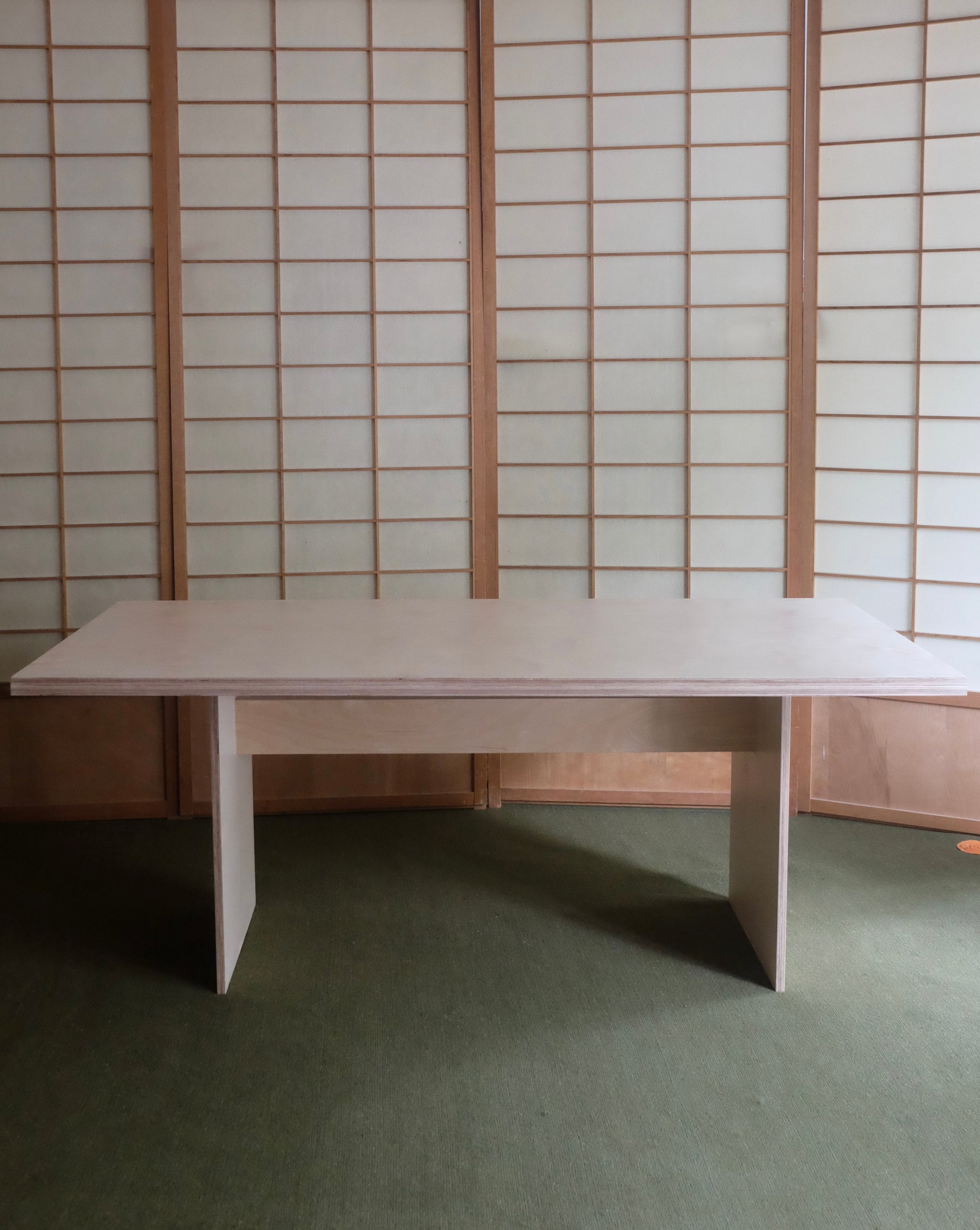 Rent: D1A Table