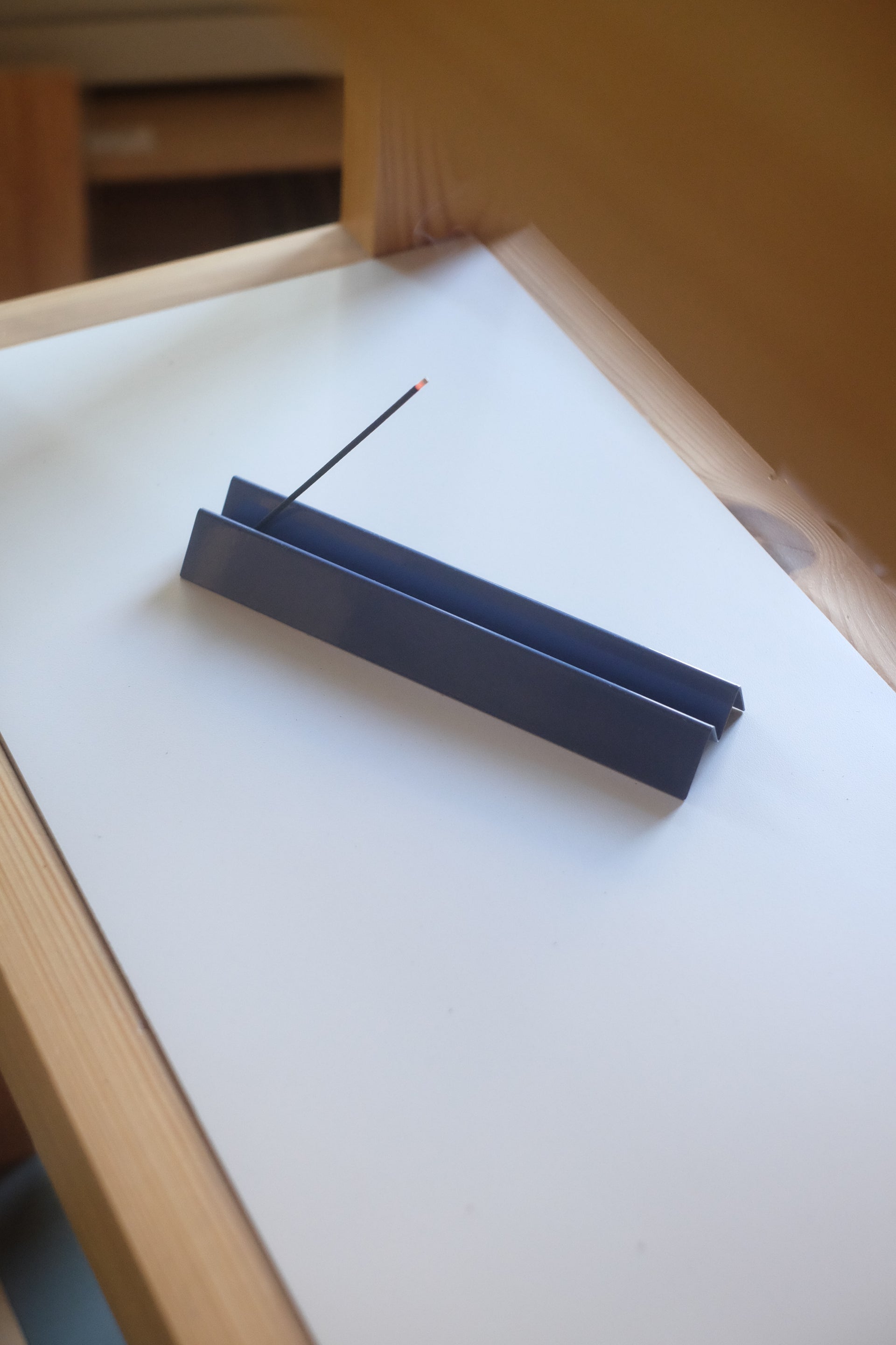Ridge Incense Holder by Snow Liaw (Dark Periwinkle)
