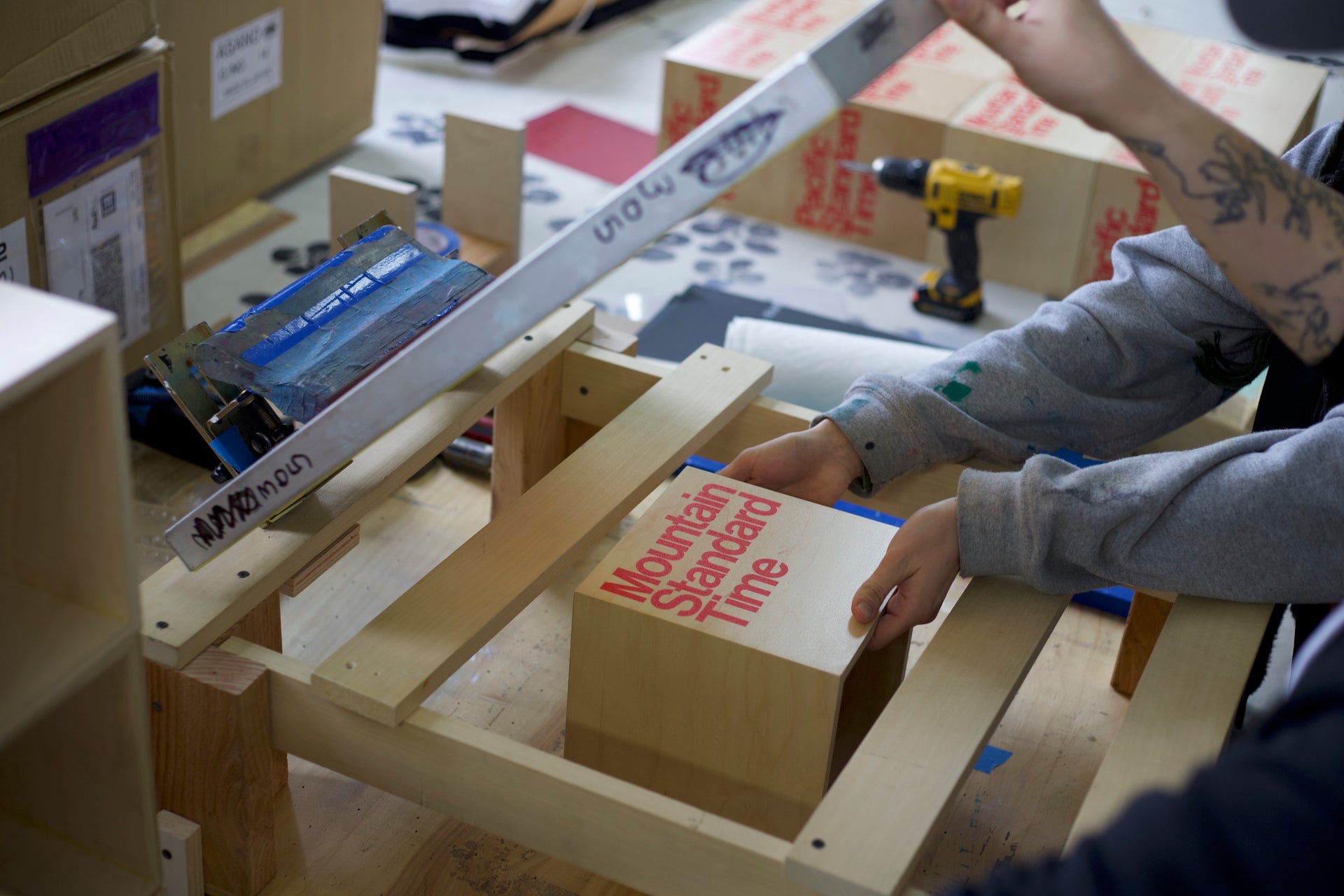 Standard Clock by Lichen x Order