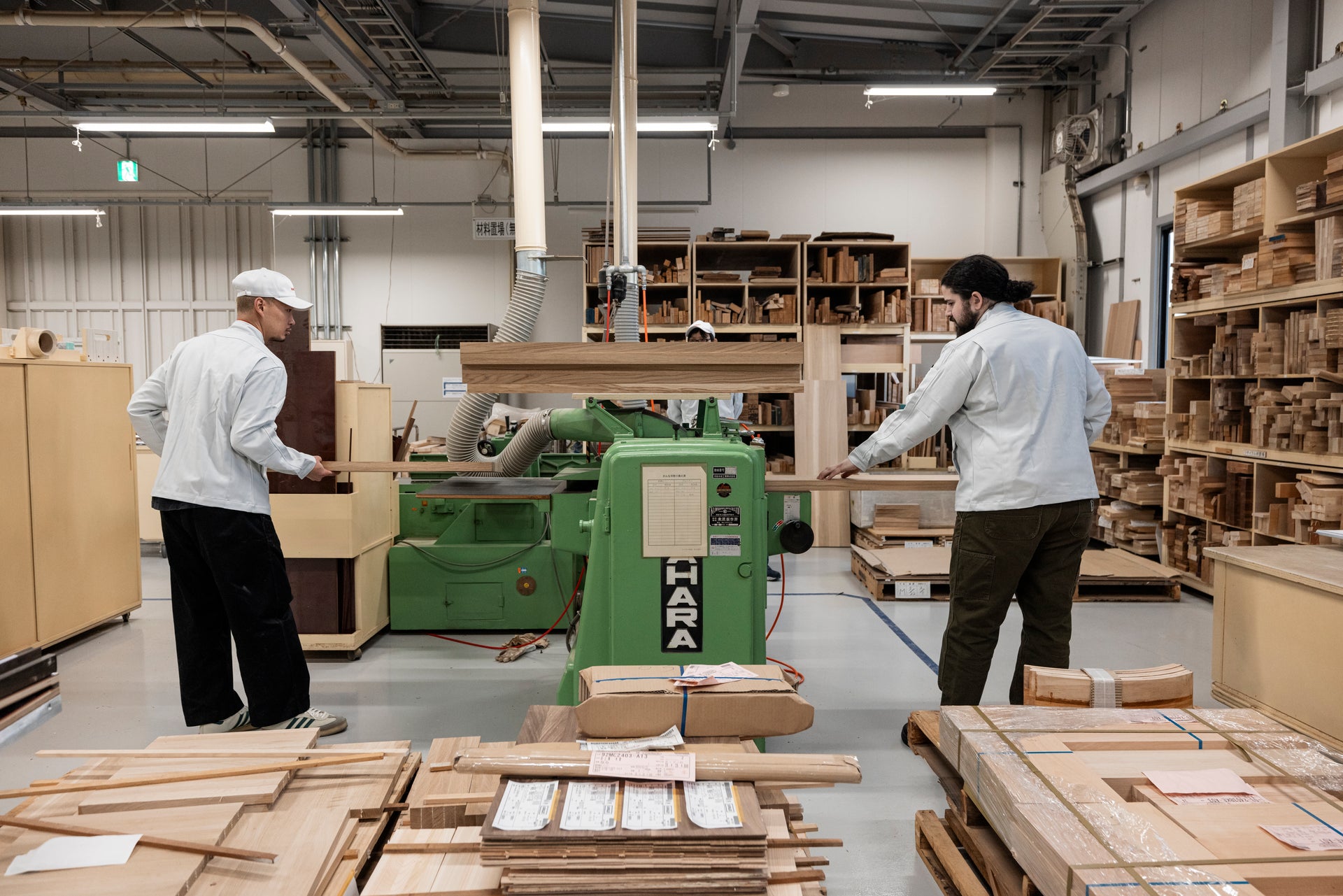 Recon AA By Lichen for Hako Supported by Karimoku, JAPAN