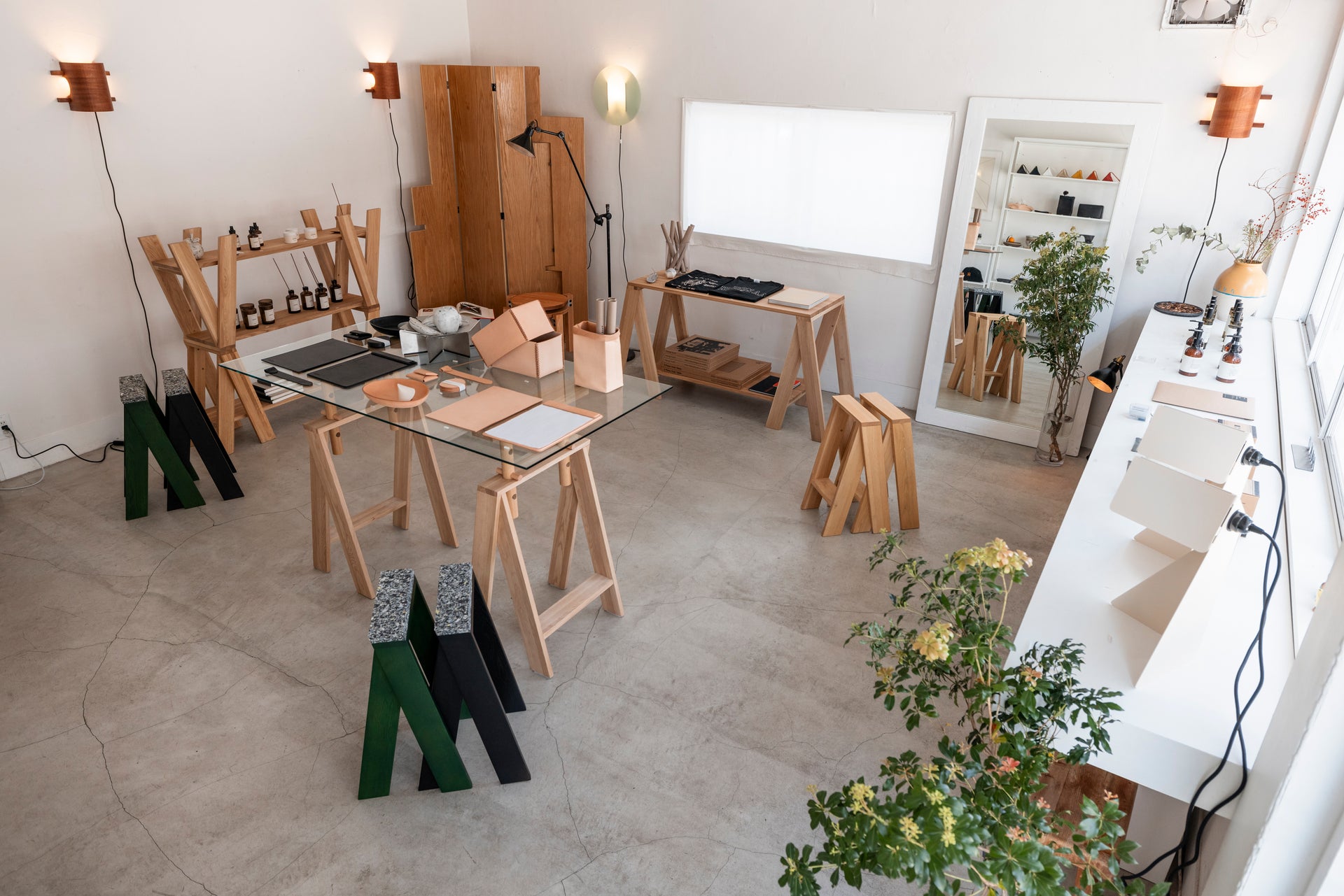 Recon AA By Lichen for Hako Supported by Karimoku, JAPAN