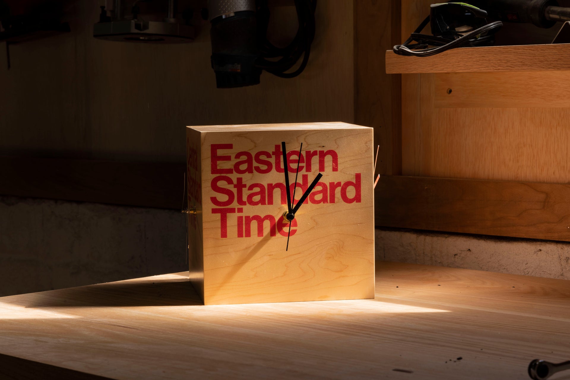 Standard Clock by Lichen x Order