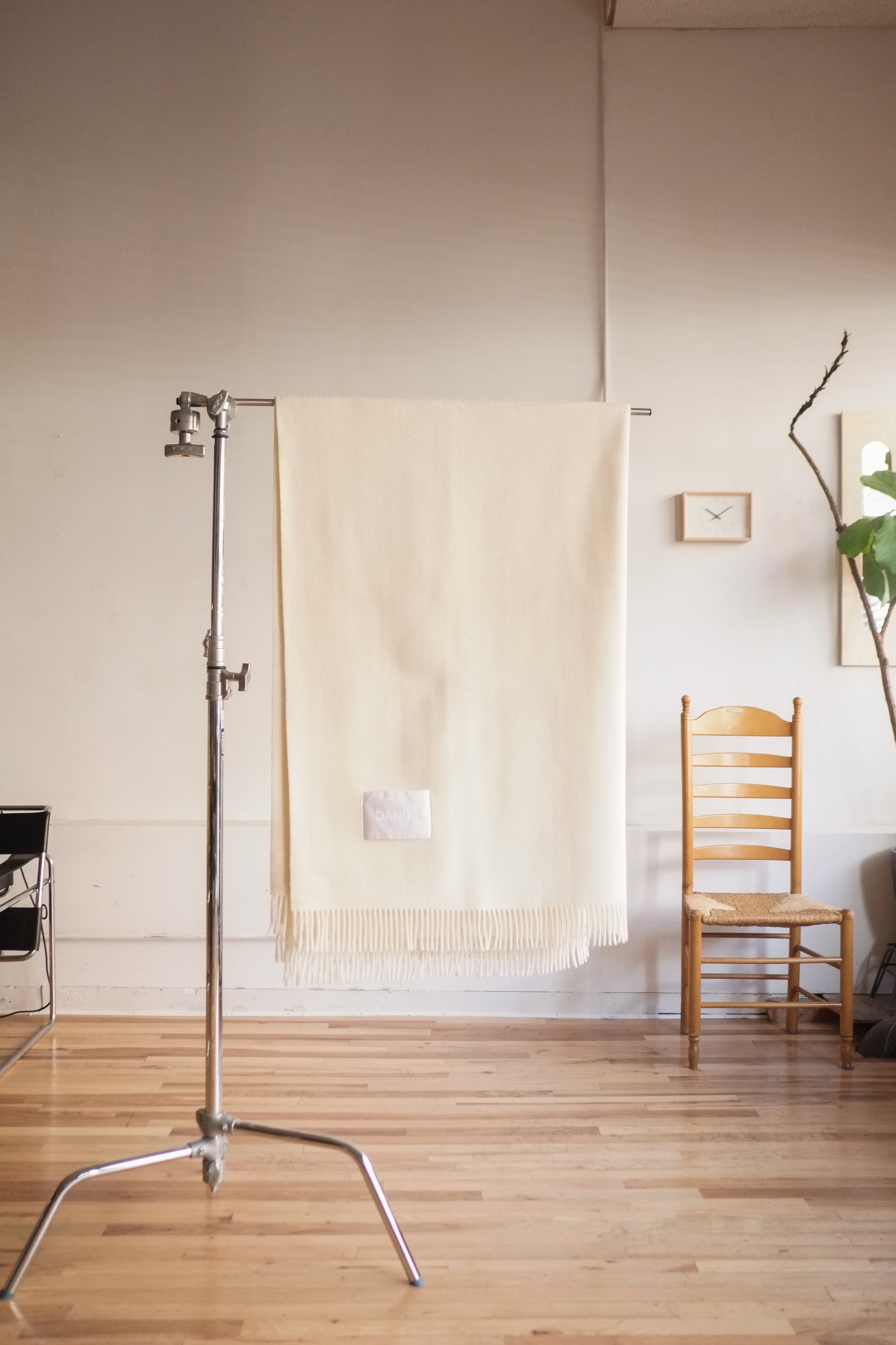 Oversized Throw Blankets by Magniberg
