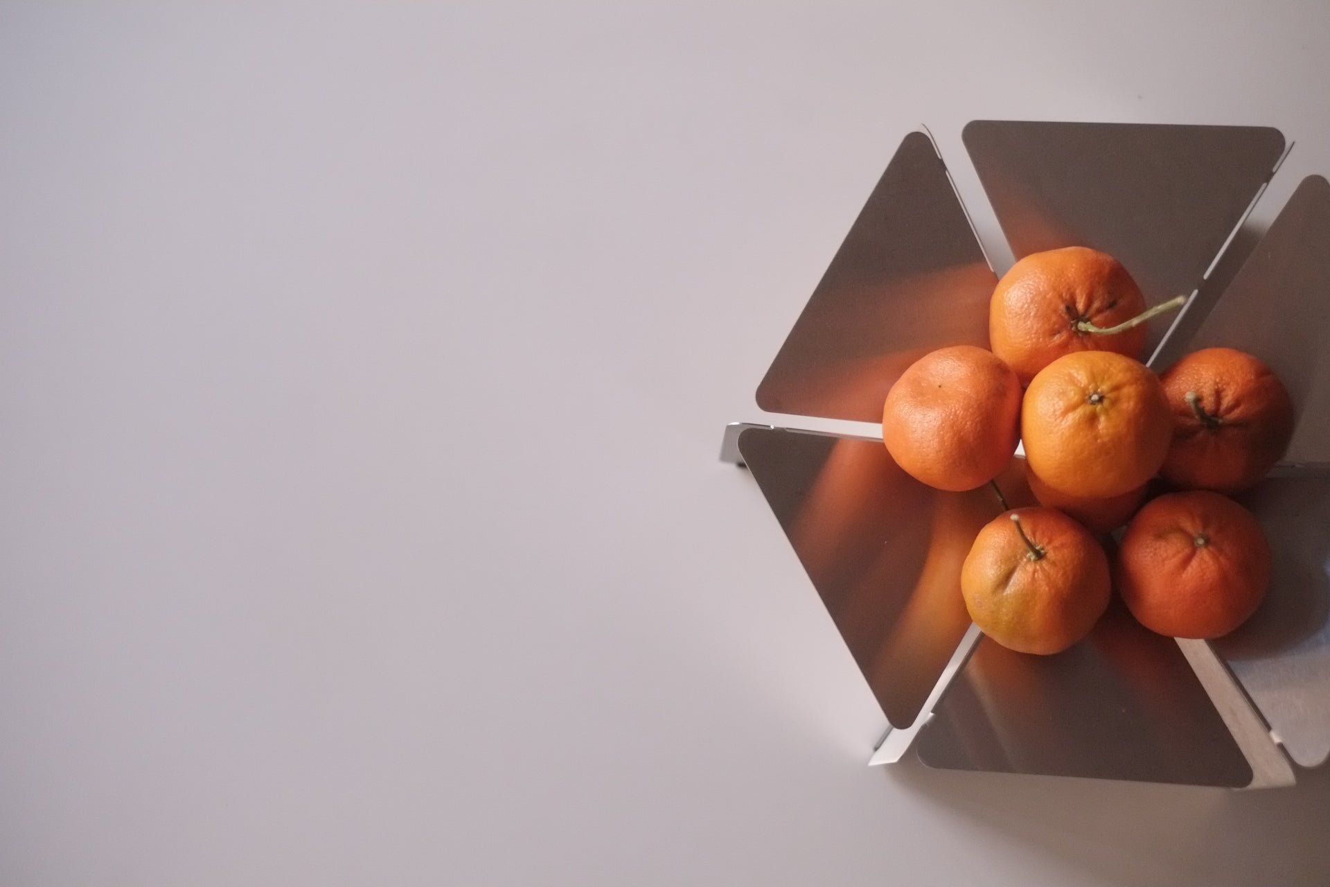 Pétalo Bowl by Alvaro Ucha-Rodriguez