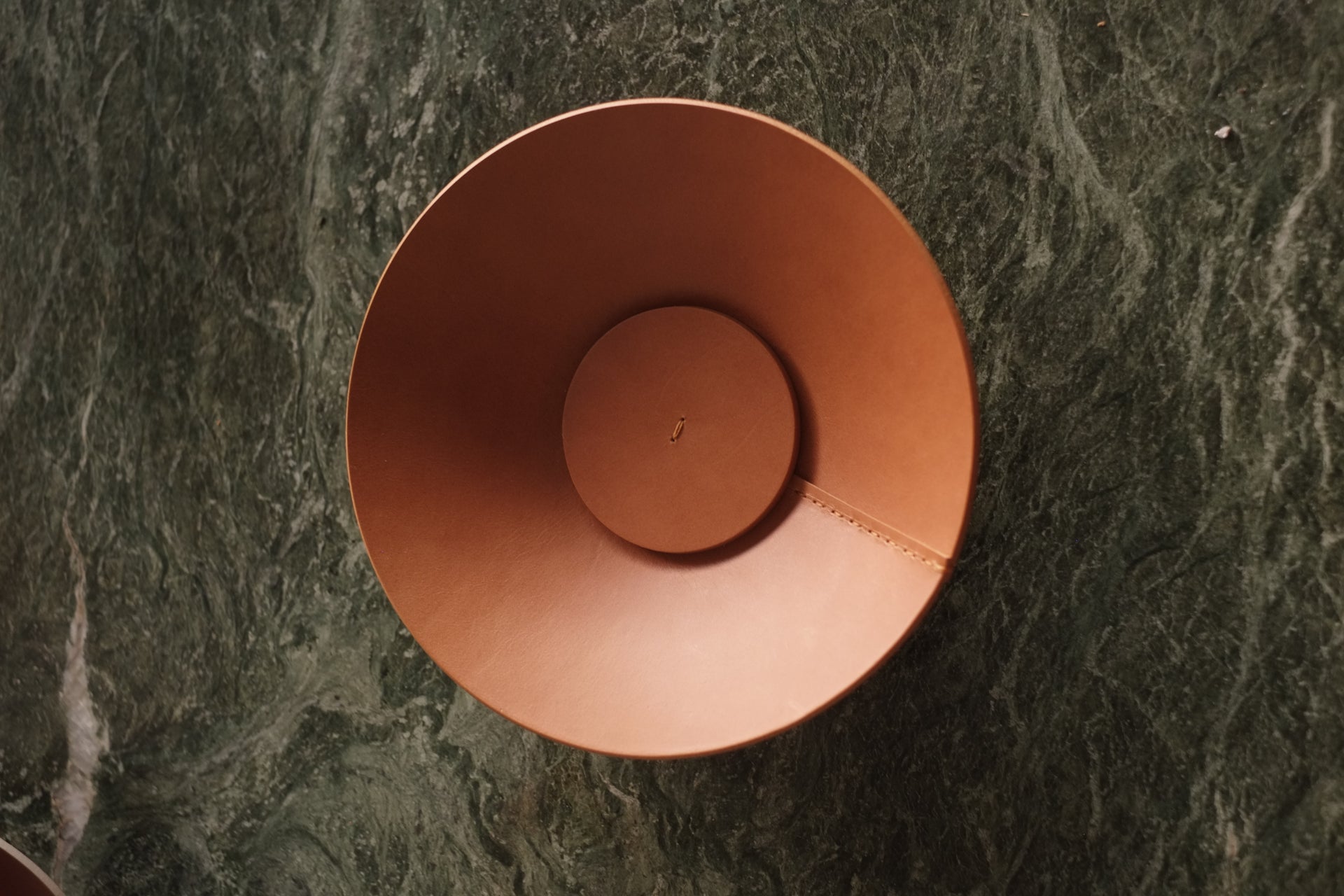 Round Tray C