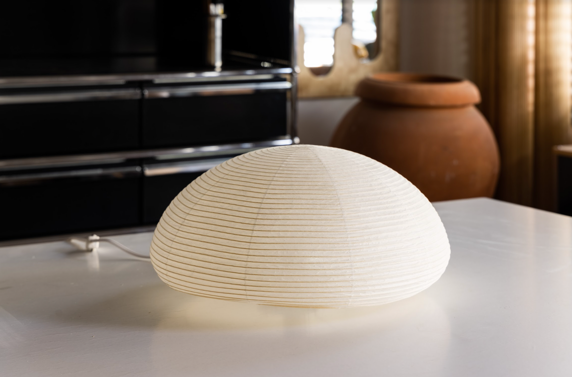 Paper Moon Lamp no.4 by Shigeru Uchida