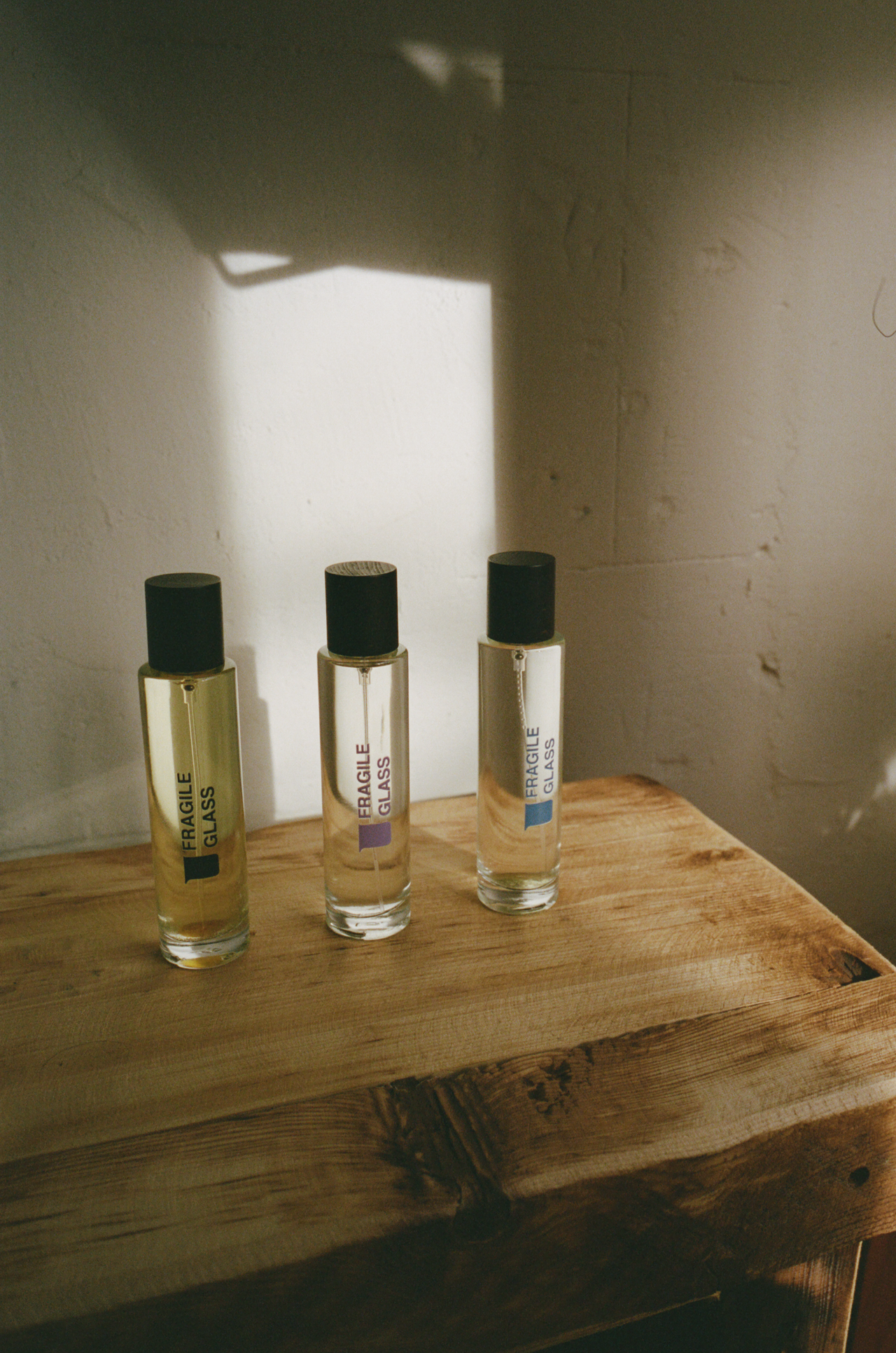 FRAGILE GLASS Interior Spray