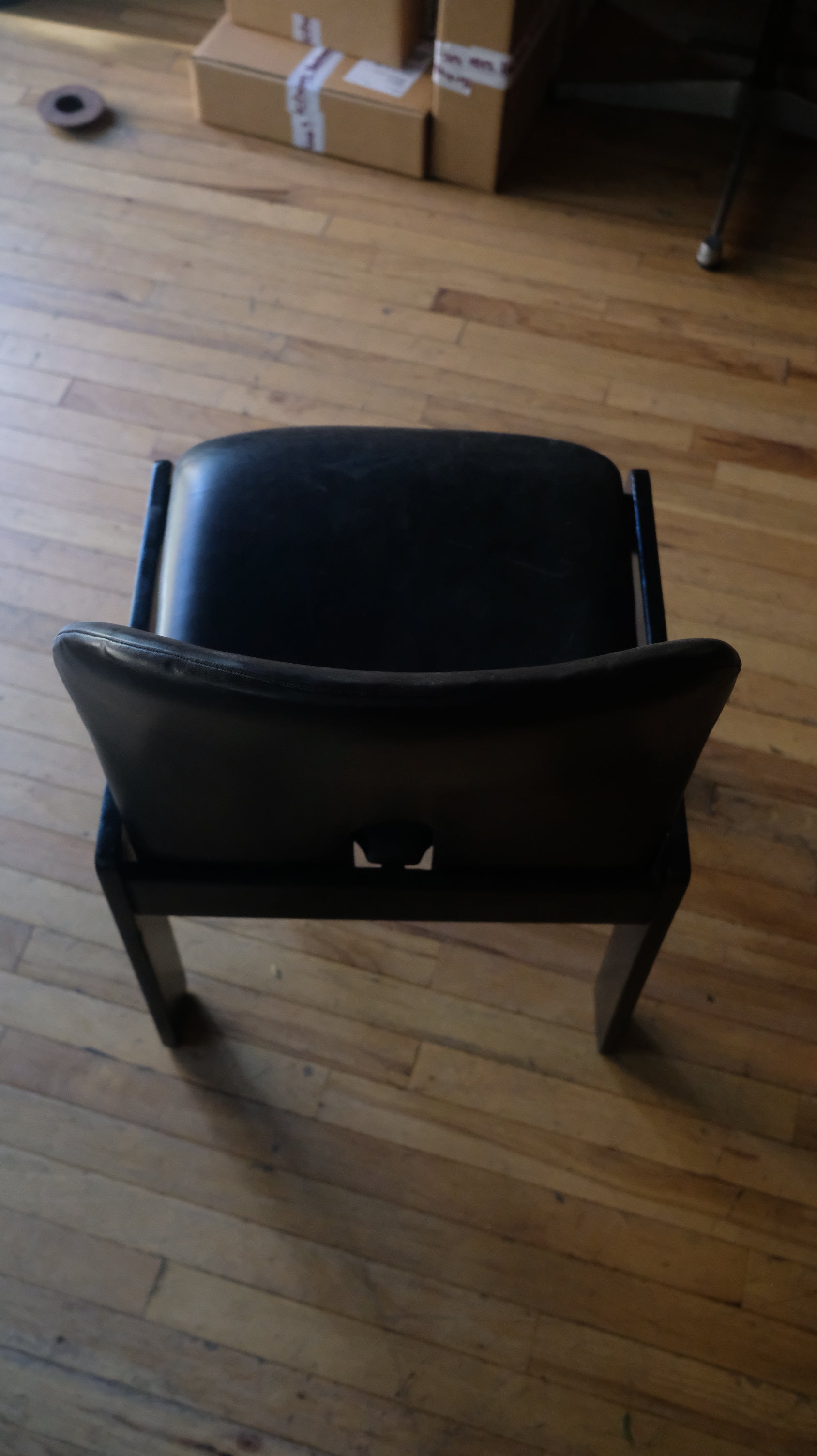 Leather 121 Chair by Afra & Tobia Scarpa for Cassina