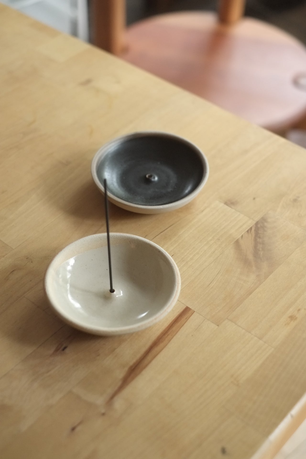 WABI SABI incense holder (Black or Natural)