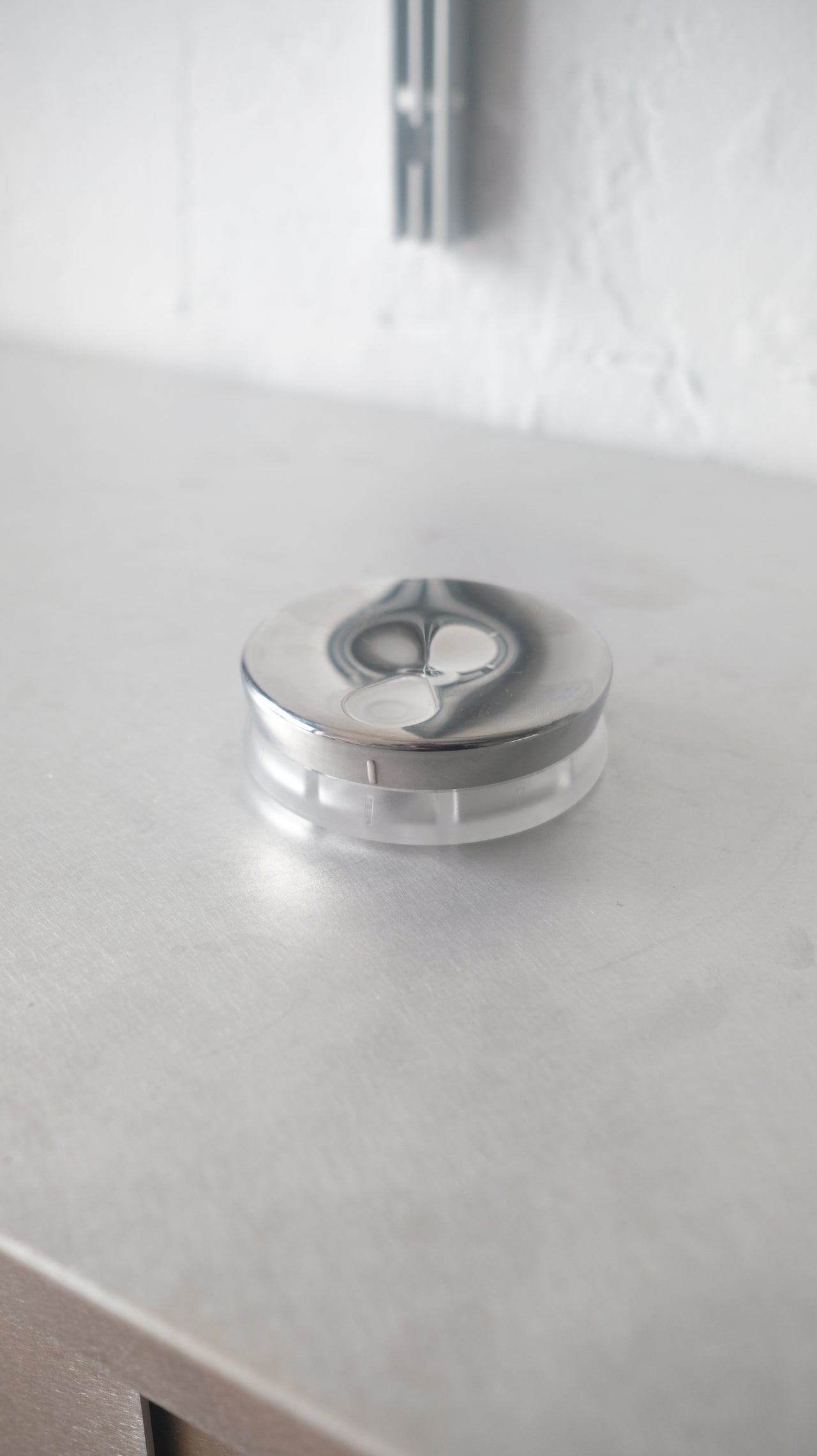 YOYO PILLBOX by Alessi