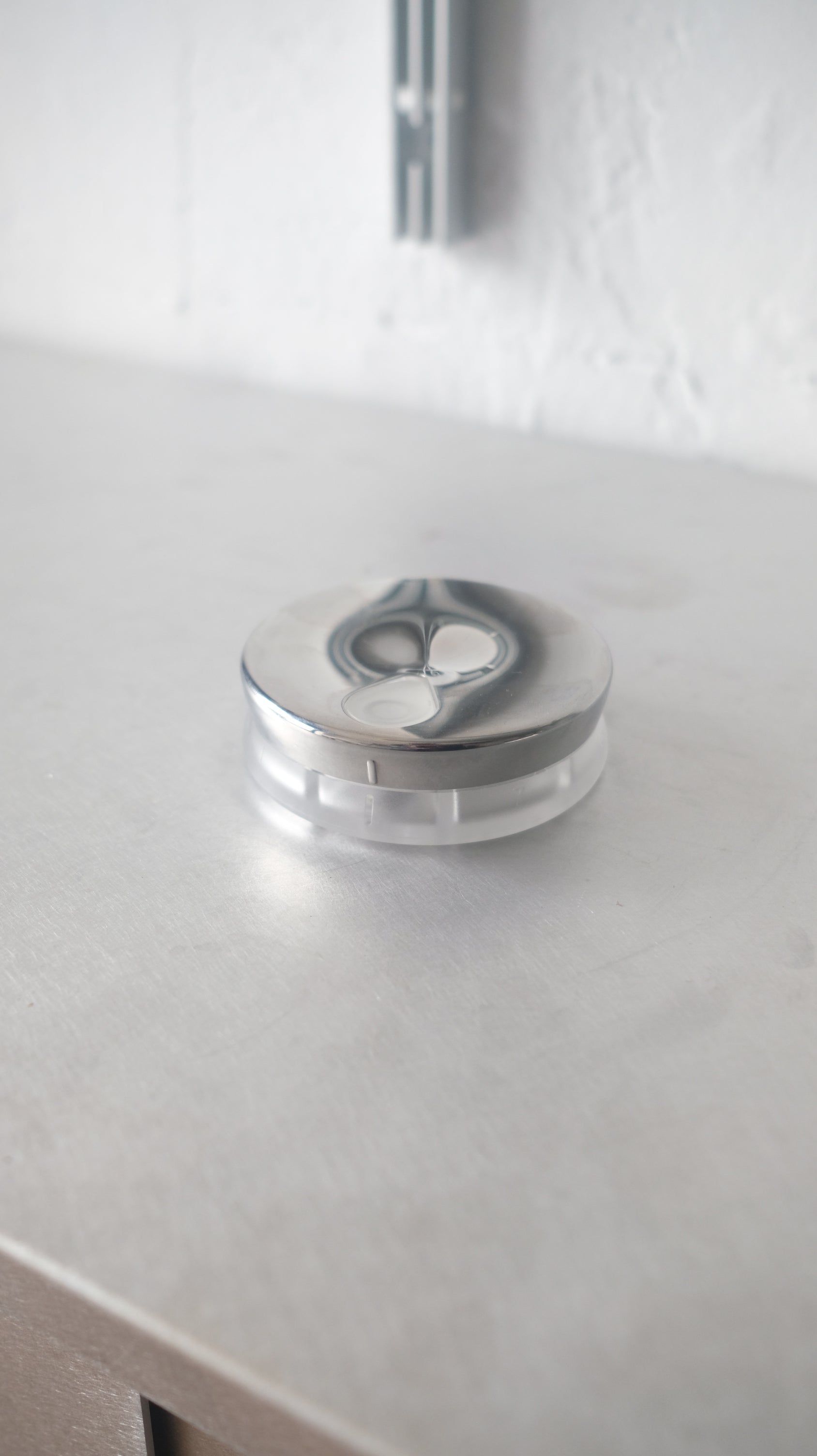 YOYO PILLBOX by Alessi