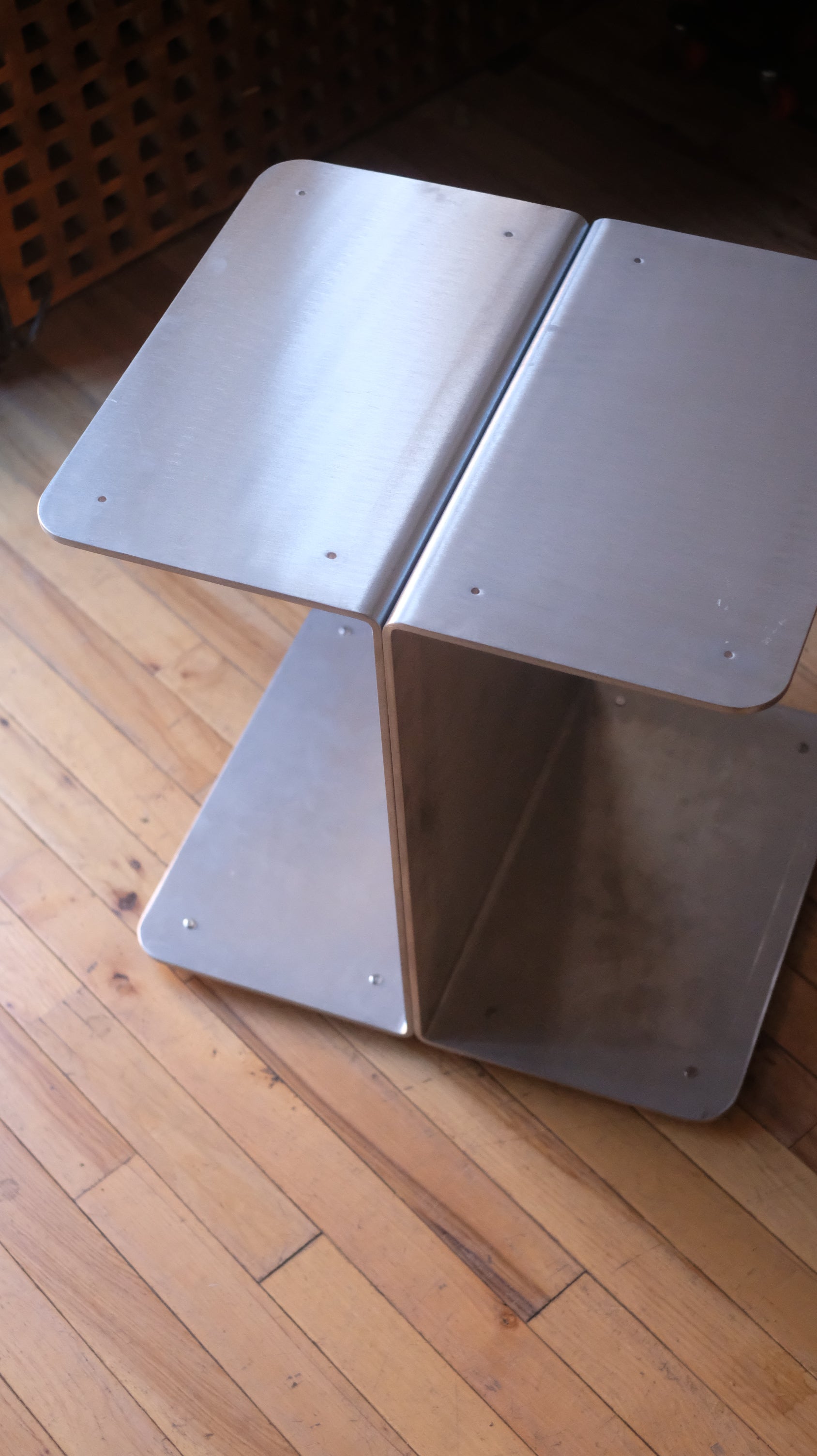 Beam Stool by Emmanuel Popoteur