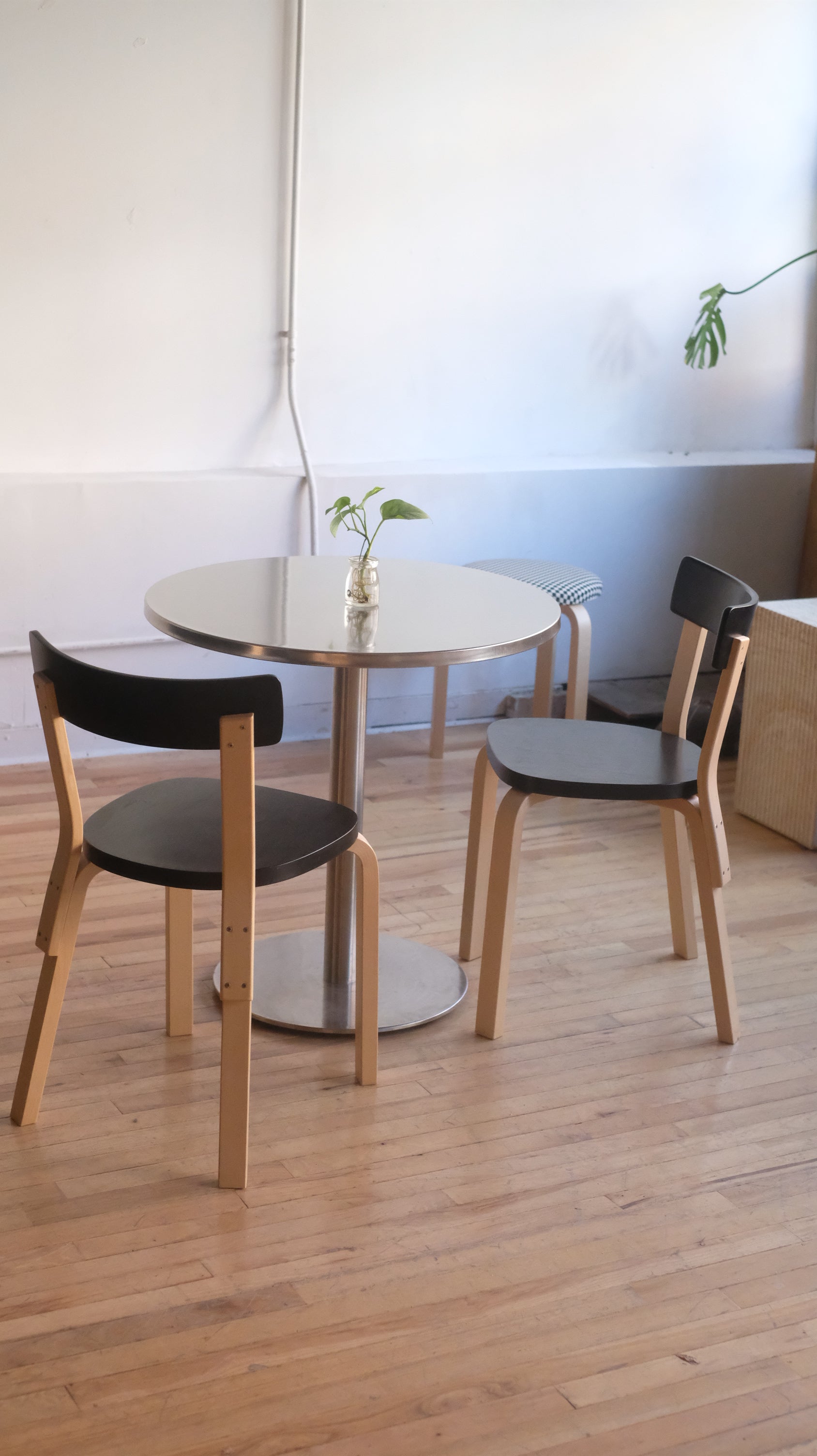 27.5" Aluminum Bistro Table