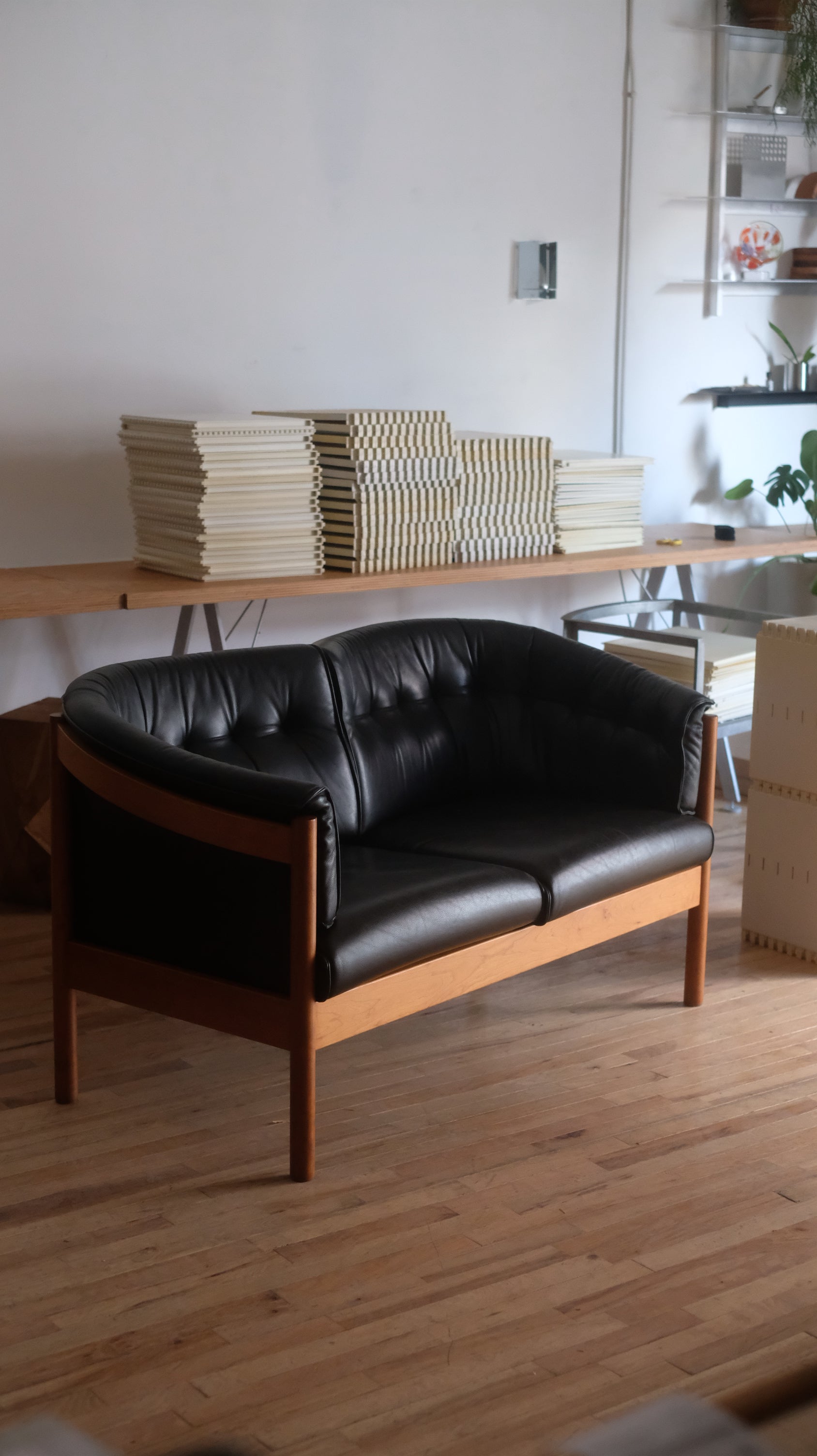 Nielaus Mobler Leather Two-Seater, 1970s