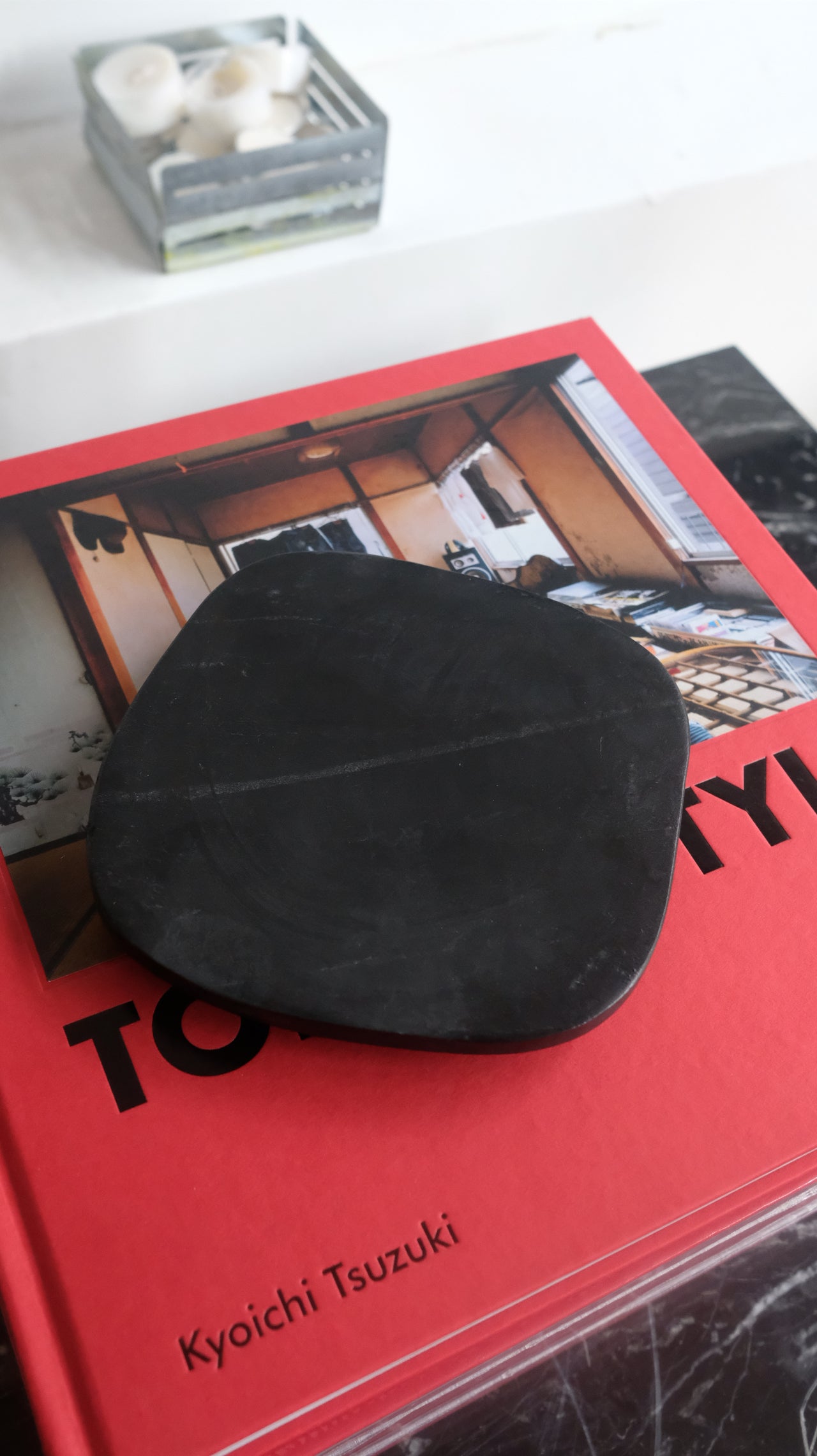 Black Marble Free Form Plate