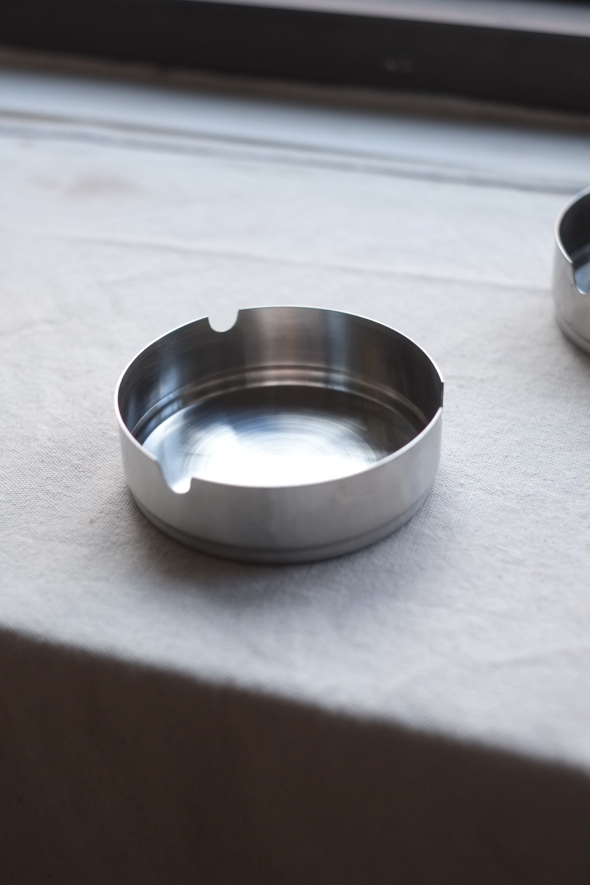 Stainless steel stacking ashtrays (Price per)