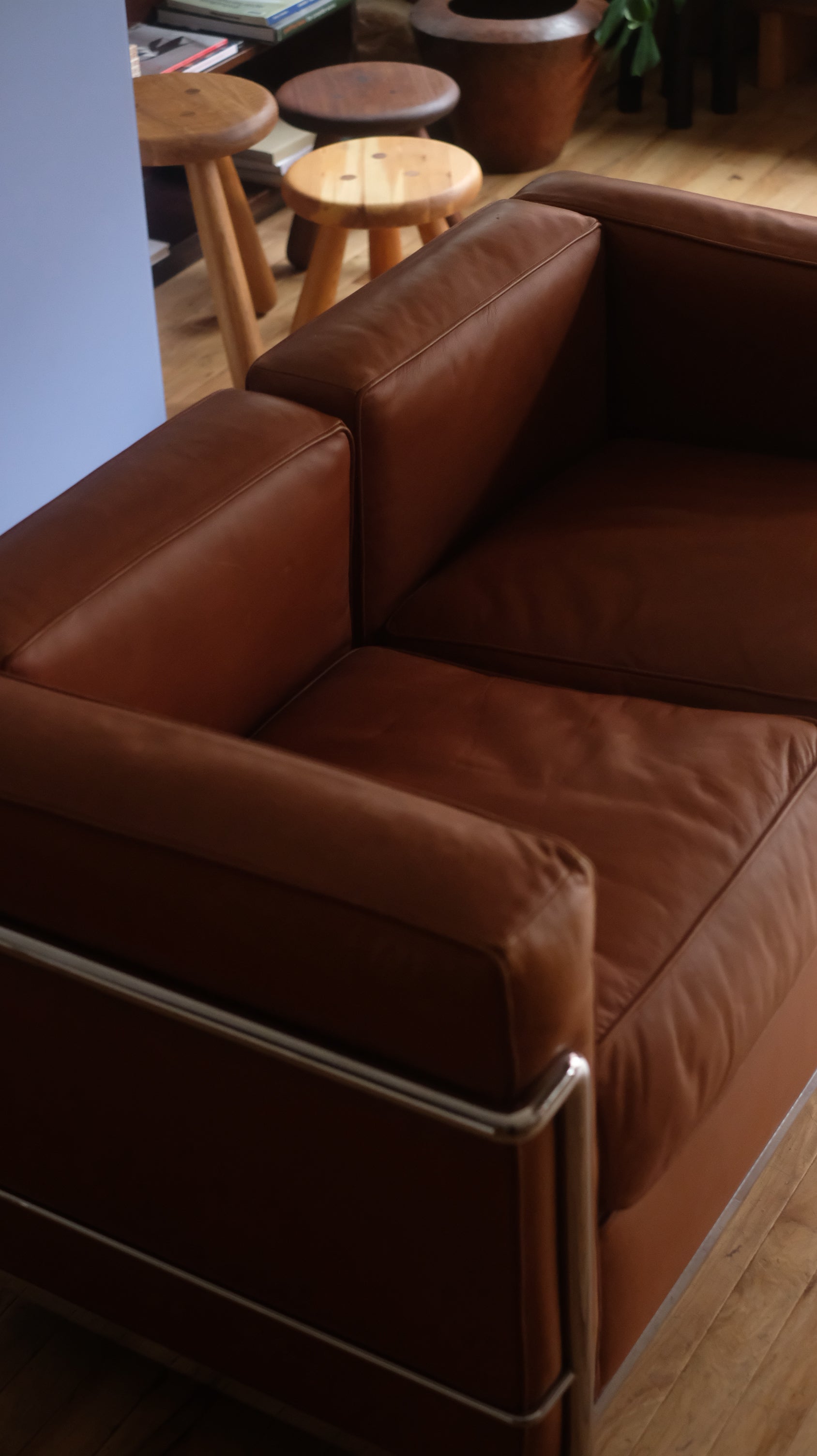 LC2 Cassina 2 Seater (Tan Leather)