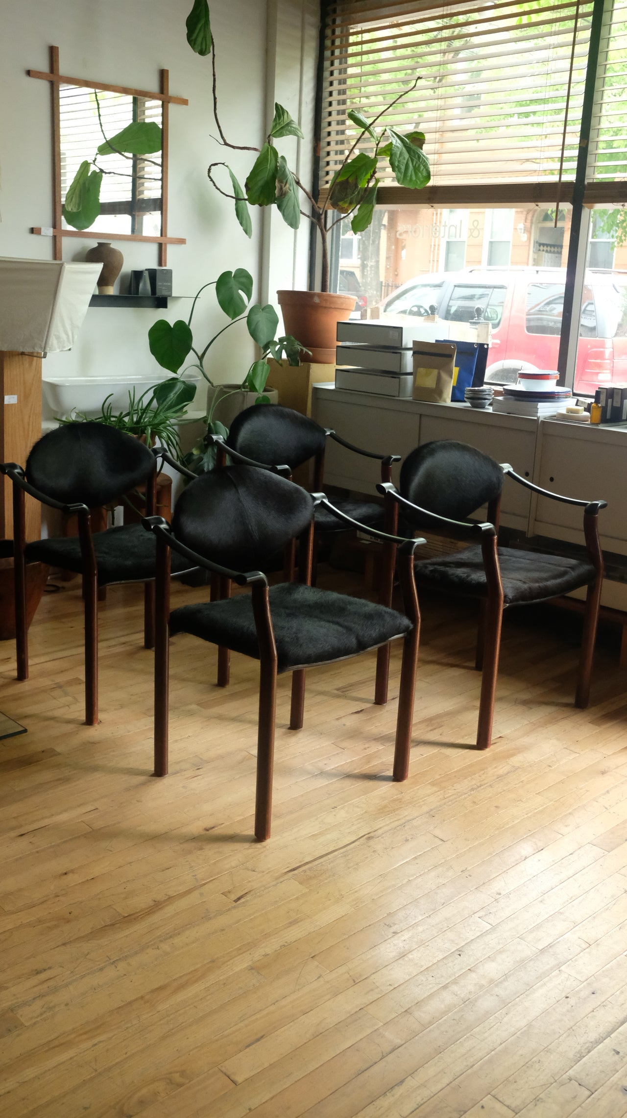 Cowhide 'Tonga' Chairs by Brayton International (Set of 4)