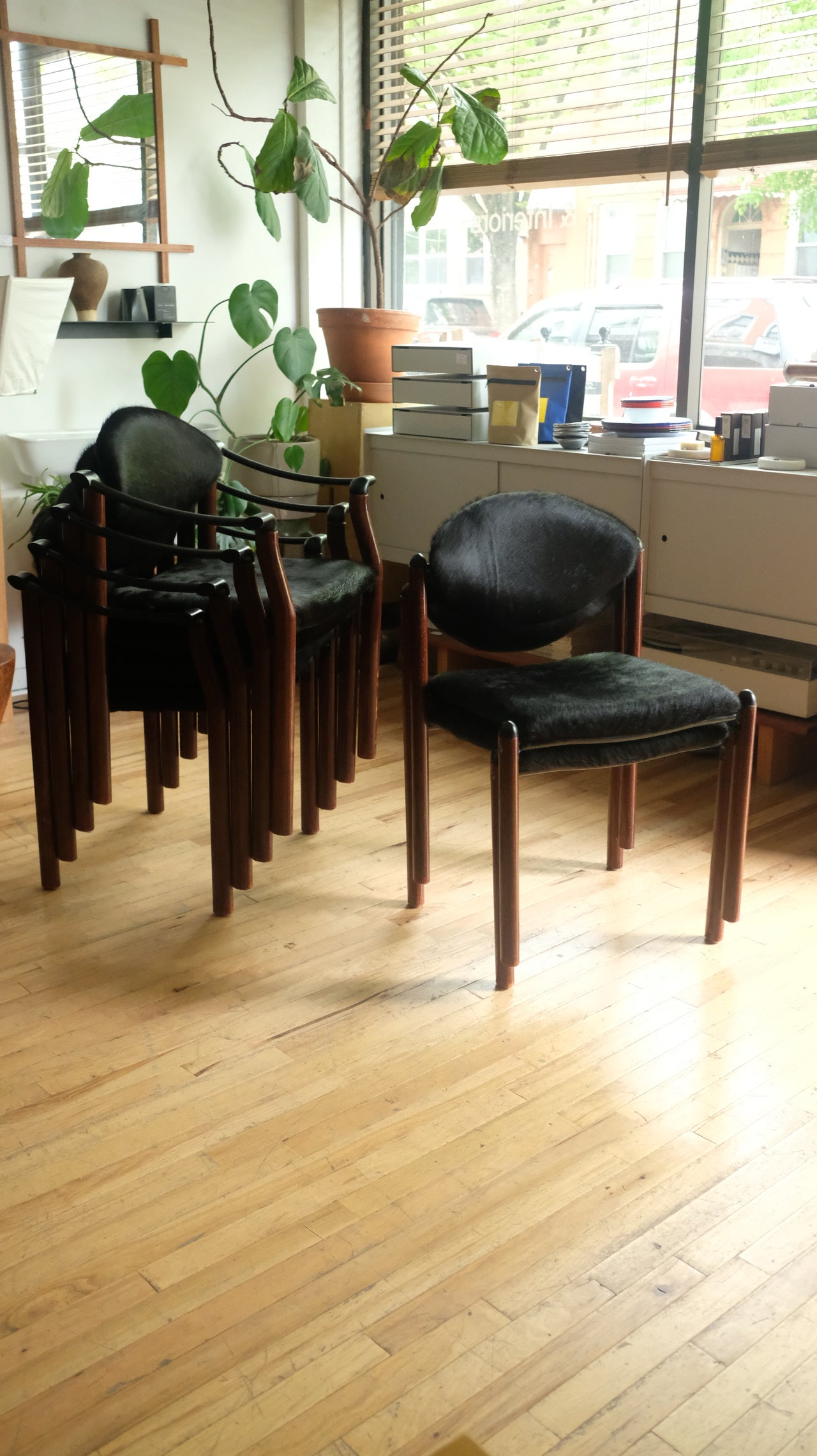 Cowhide 'Tonga' chairs by Brayton international