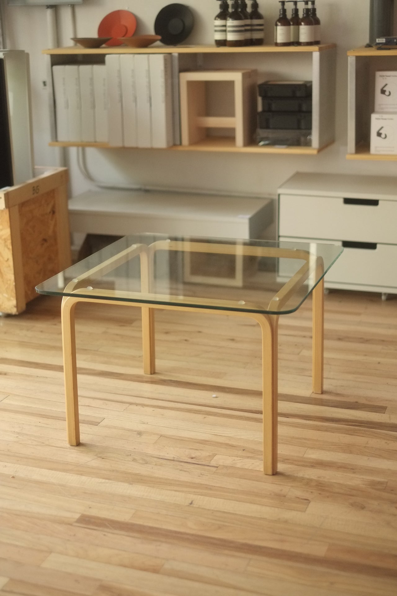 Alvar Aalto 'Y805B' Coffee Table for Artek 1970s.