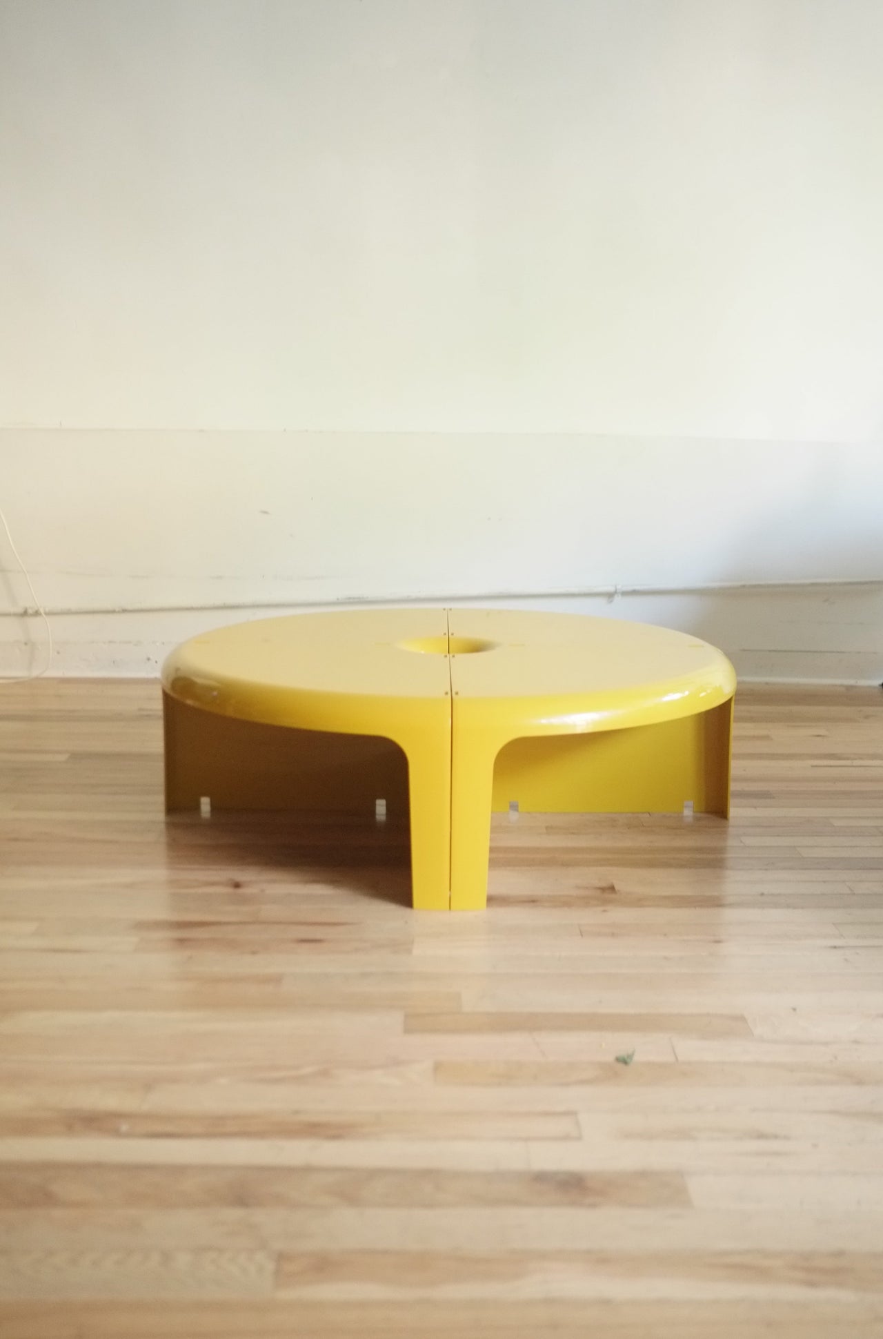 Coffee Tables - lichennyc