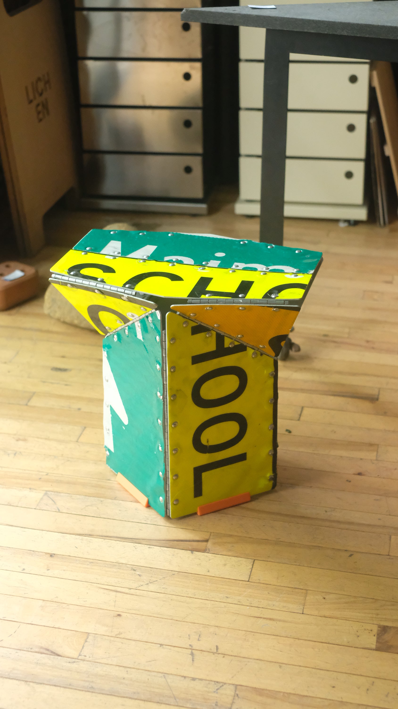L.E.D Studio KARTN Stools