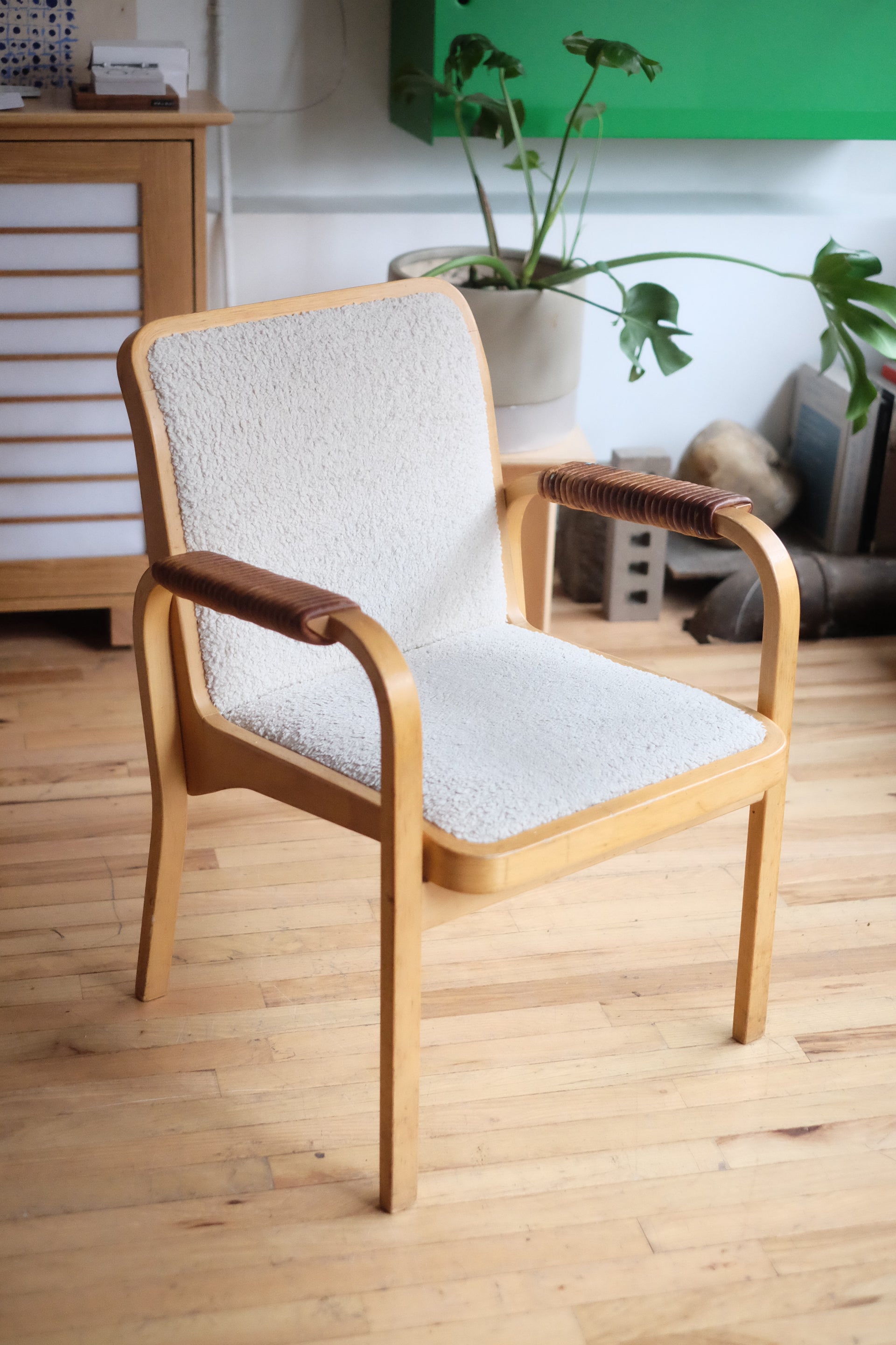 Rent: Chair 45 by Alvar Aalto for Artek