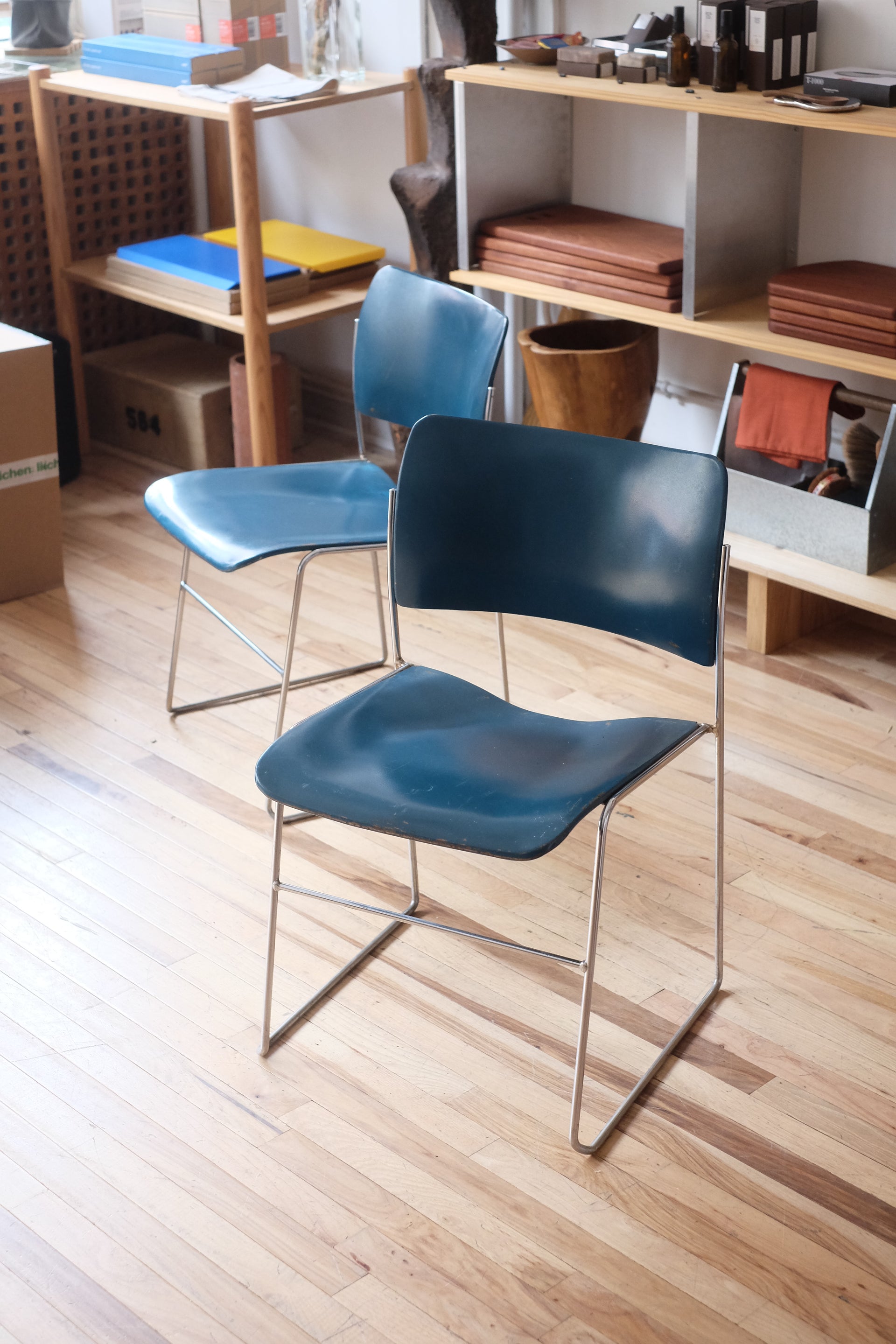40/4 Stacking Chairs by David Rowland (Pair only)