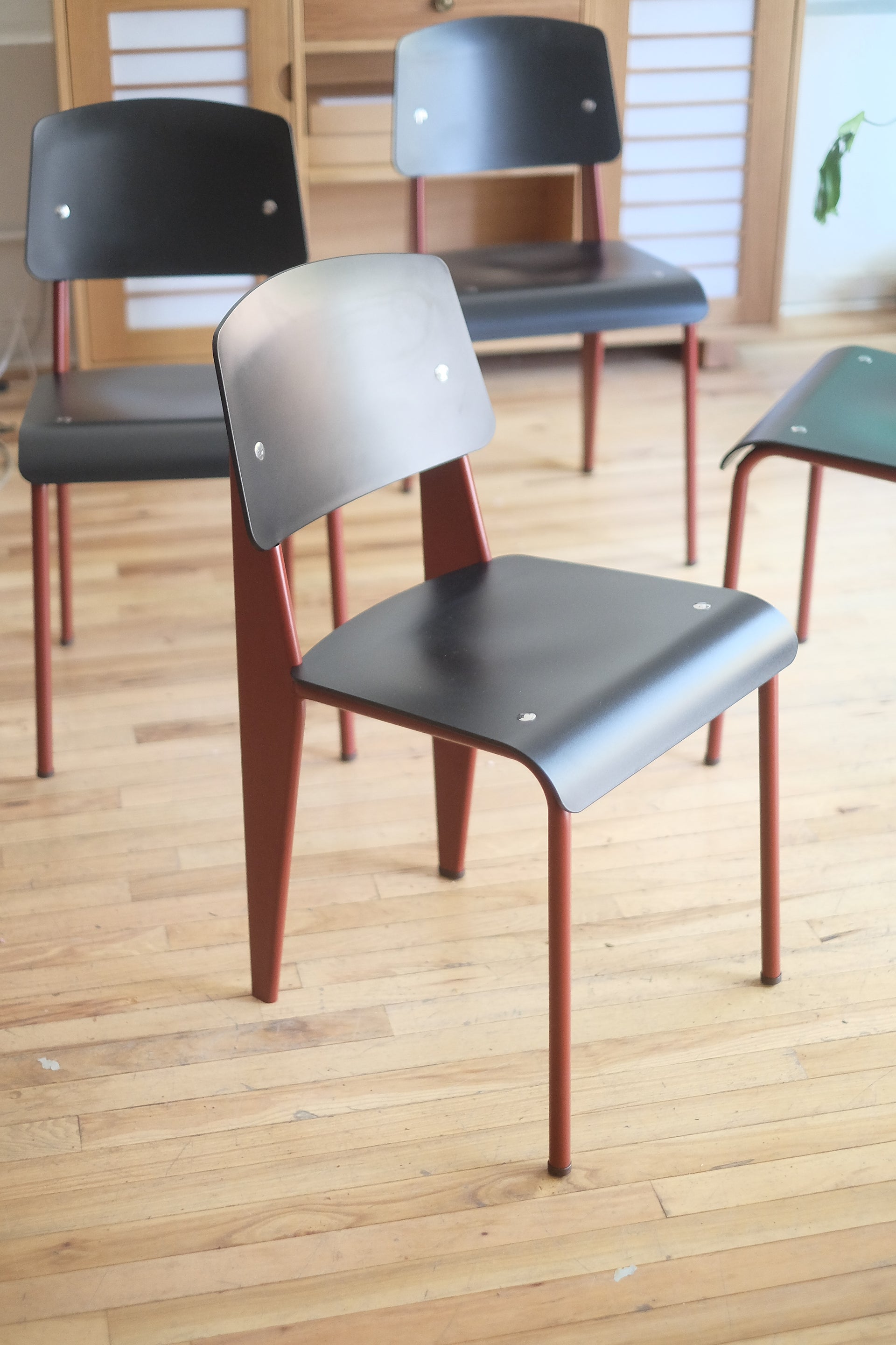 Standard Chair by Jean Prouvé for Vitra (Black/Red) (Set of 4)