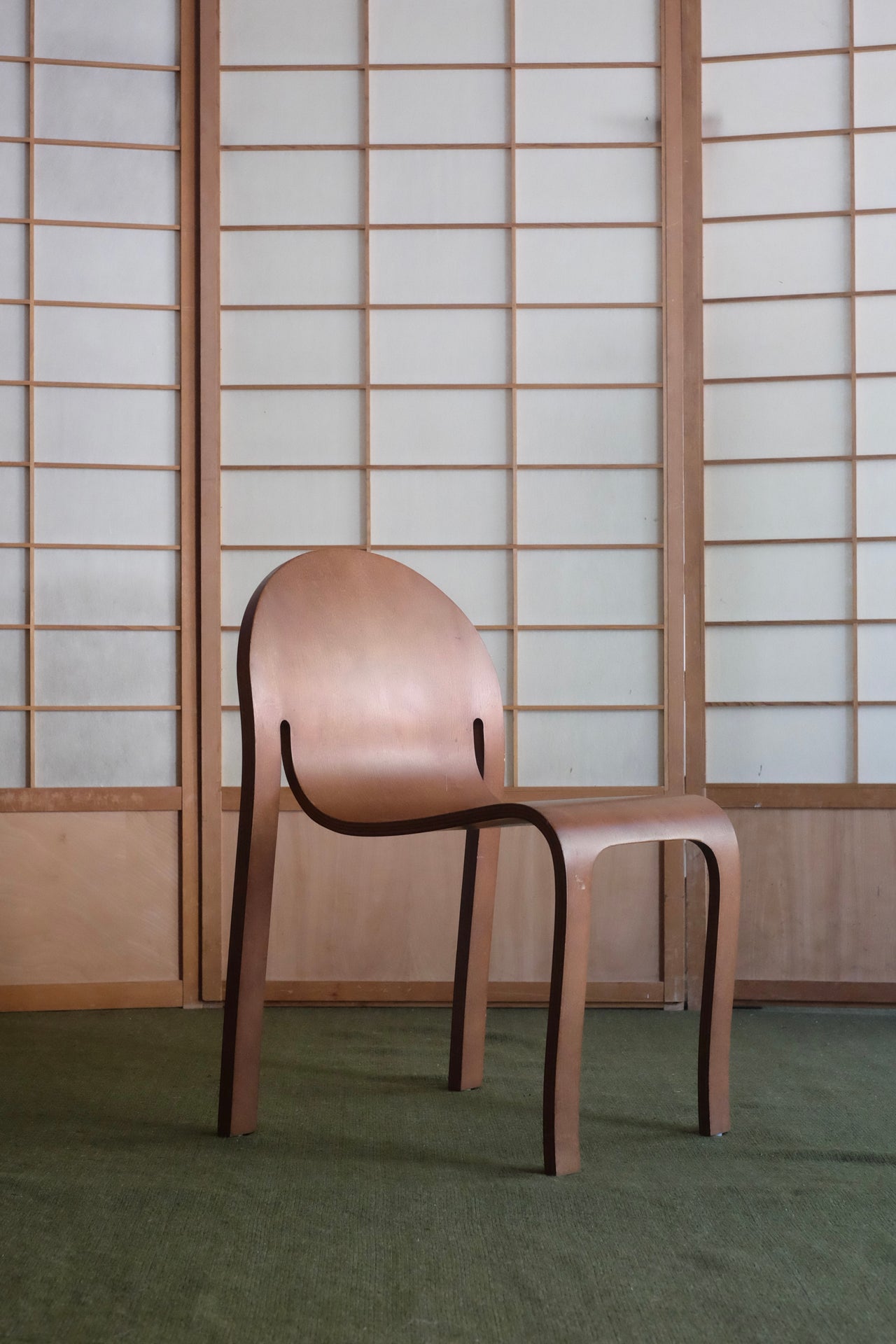 Rent: Bodyform Chair by Peter Danko