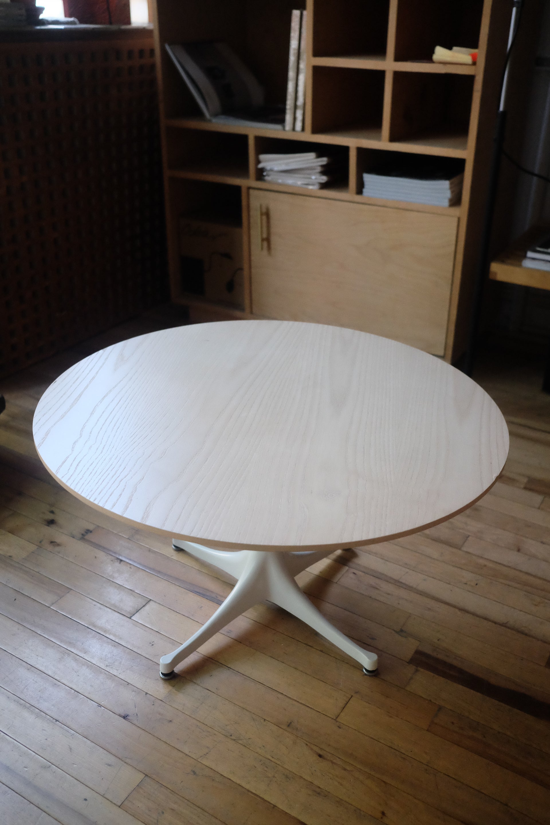 Pedestal Coffee Table by George Nelson for Herman Miller