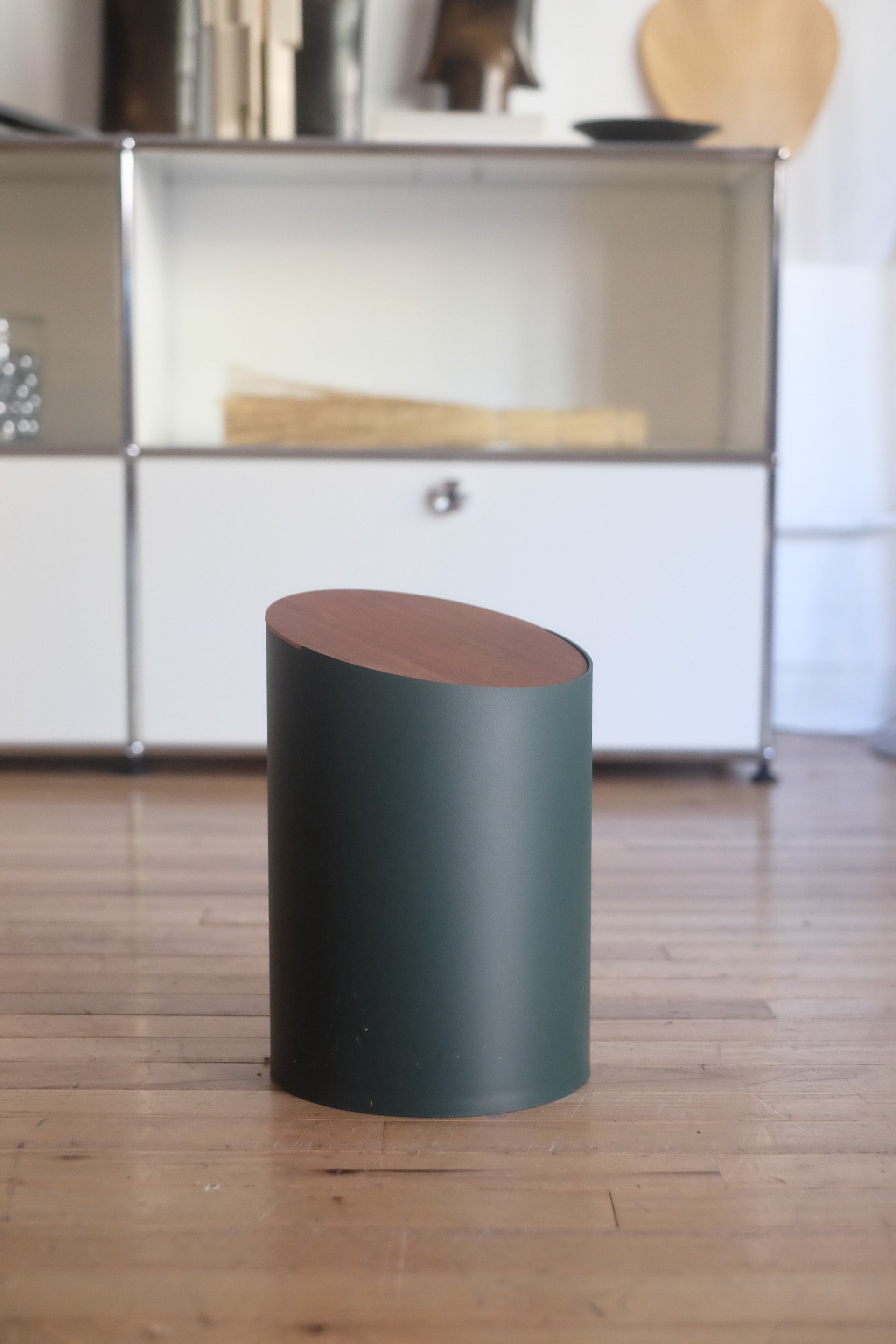 SWING BIN by Moheim