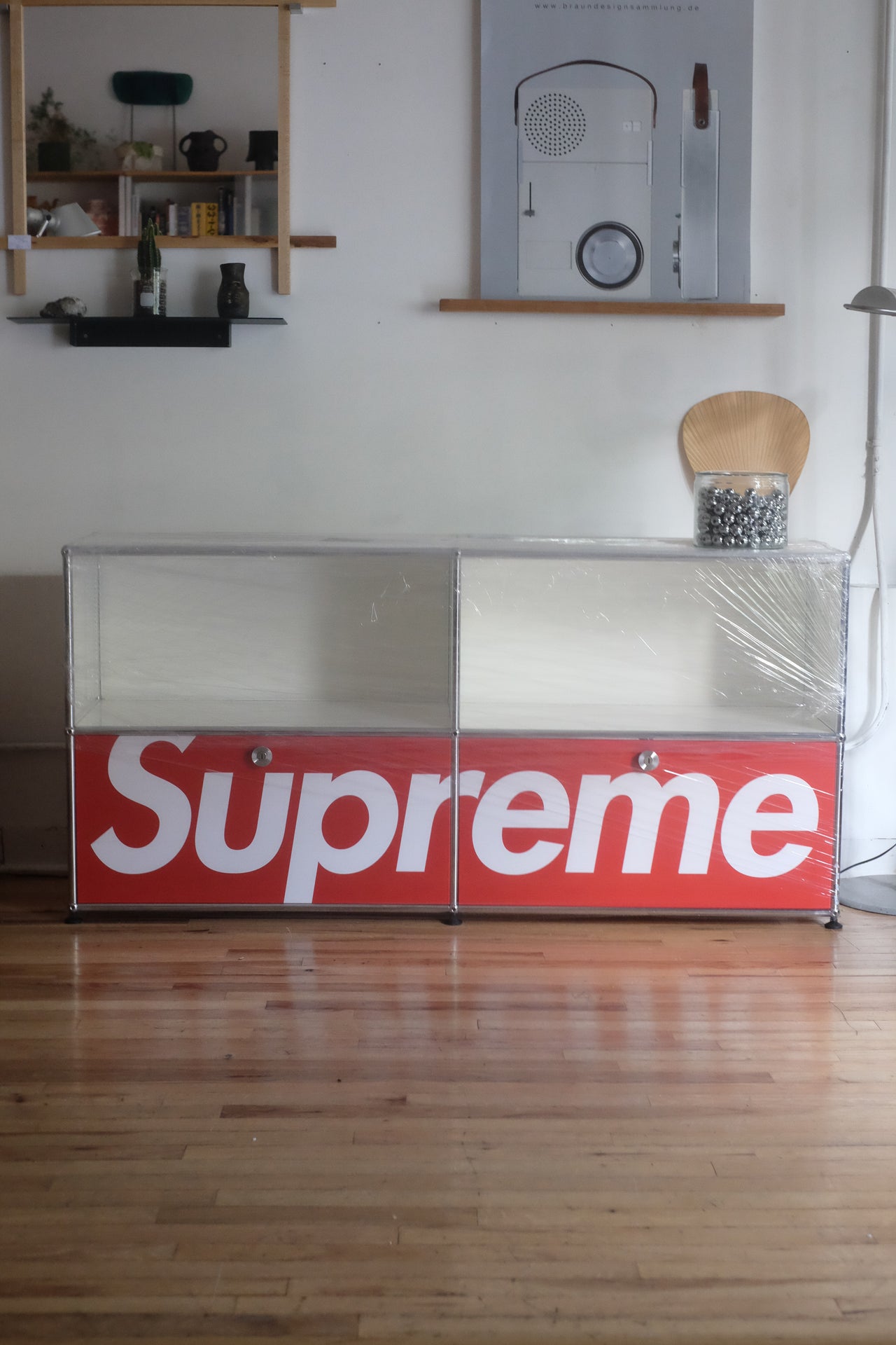 USM Haller 2x2 Unit (Supreme Edition)
