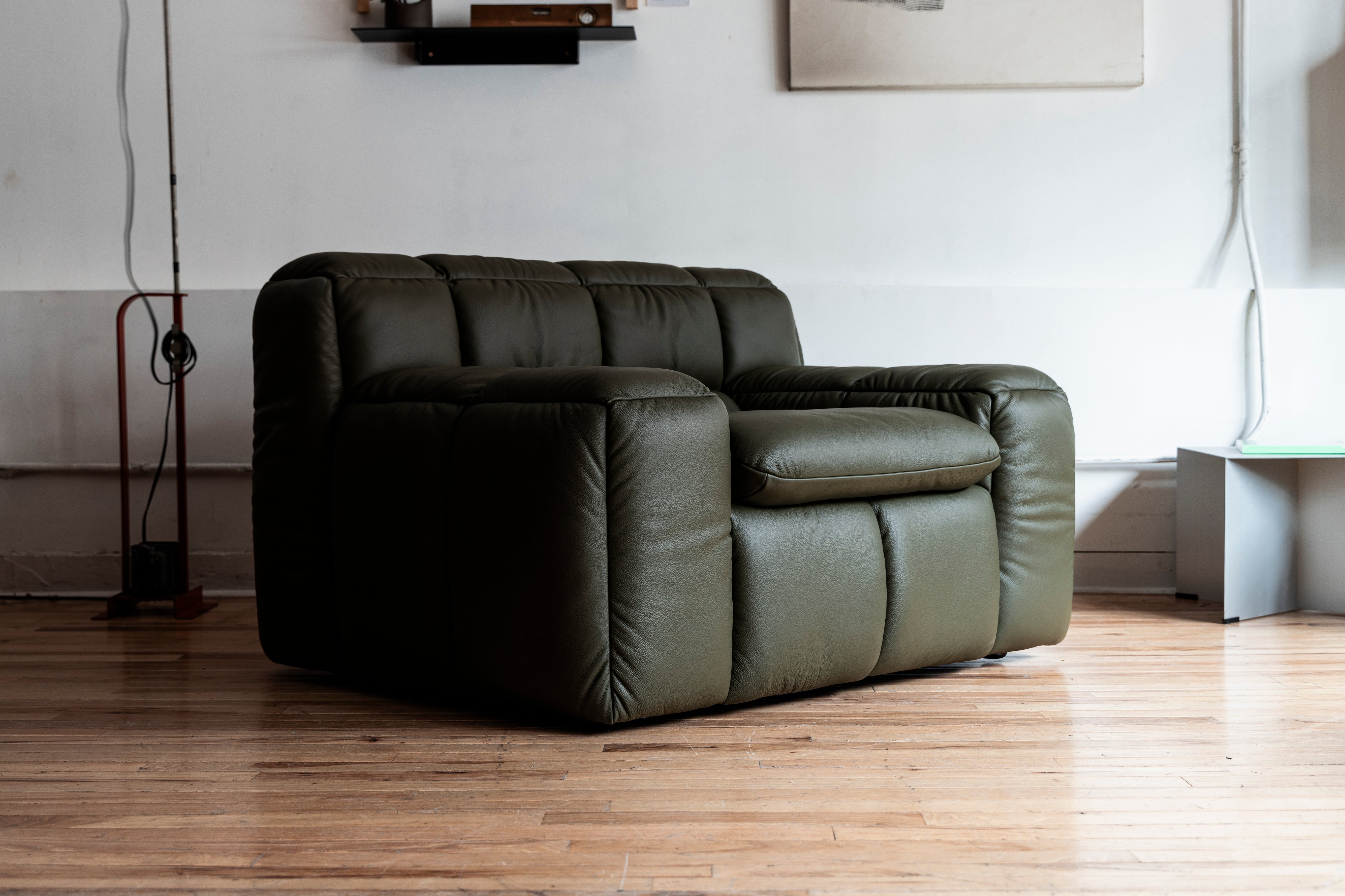 ZE Lounge Chair BY LICHEN NYC FOR KARIMOKU (Olive Leather) - lichennyc