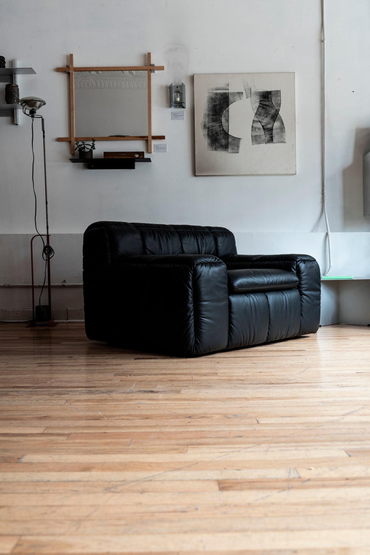 ZE Lounge Chair BY LICHEN NYC FOR KARIMOKU (Black Leather)