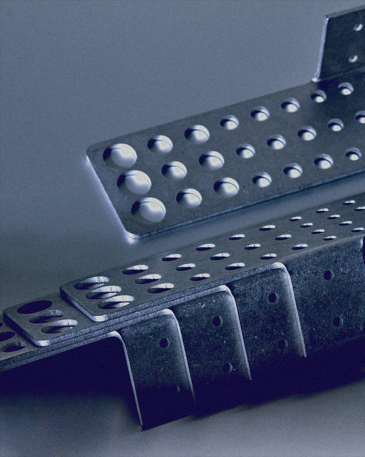 Wall mounted Aluminum Paint Brush Holders by AKZ tools