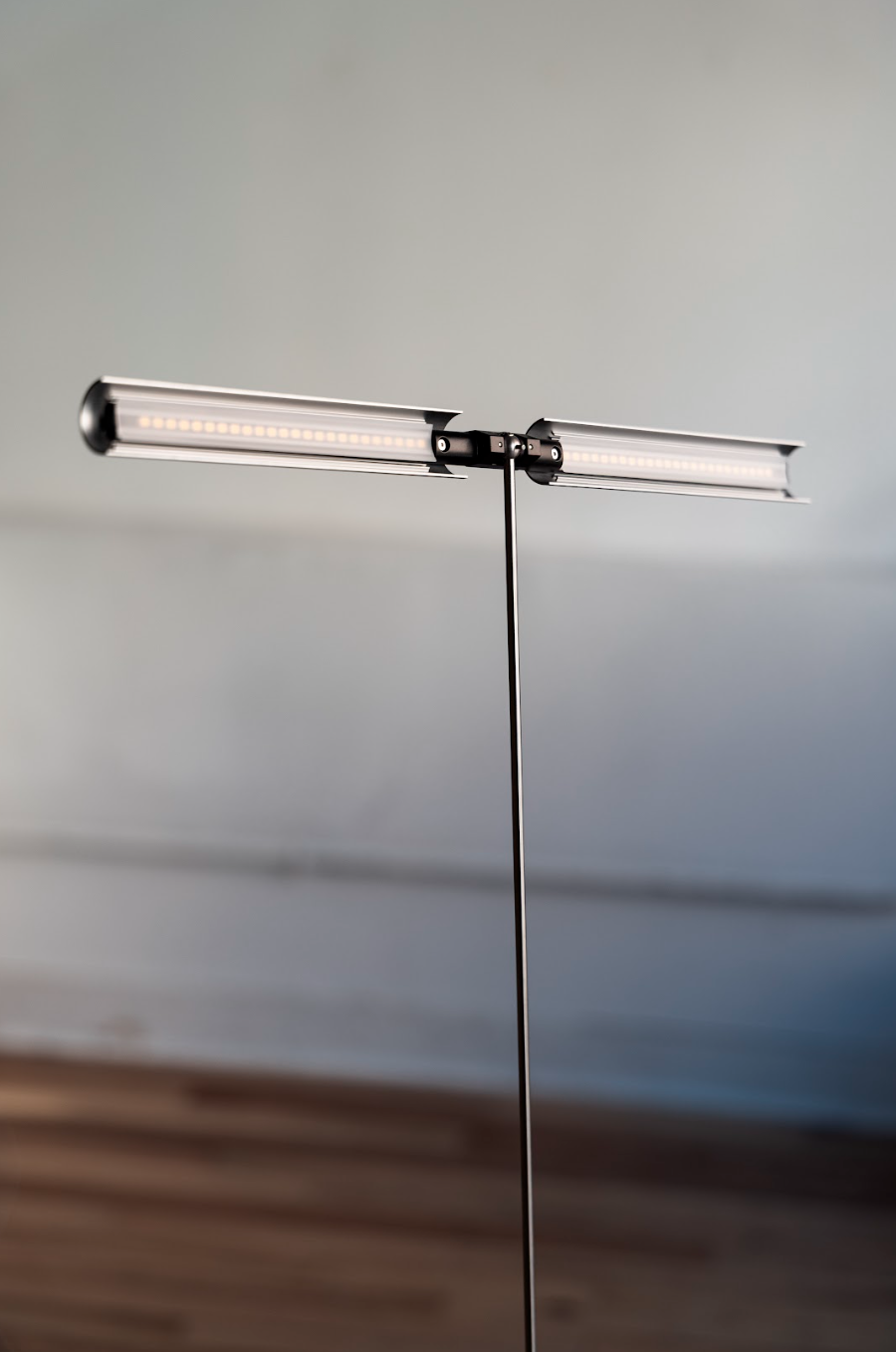 Ramulus Lamp by Onibi